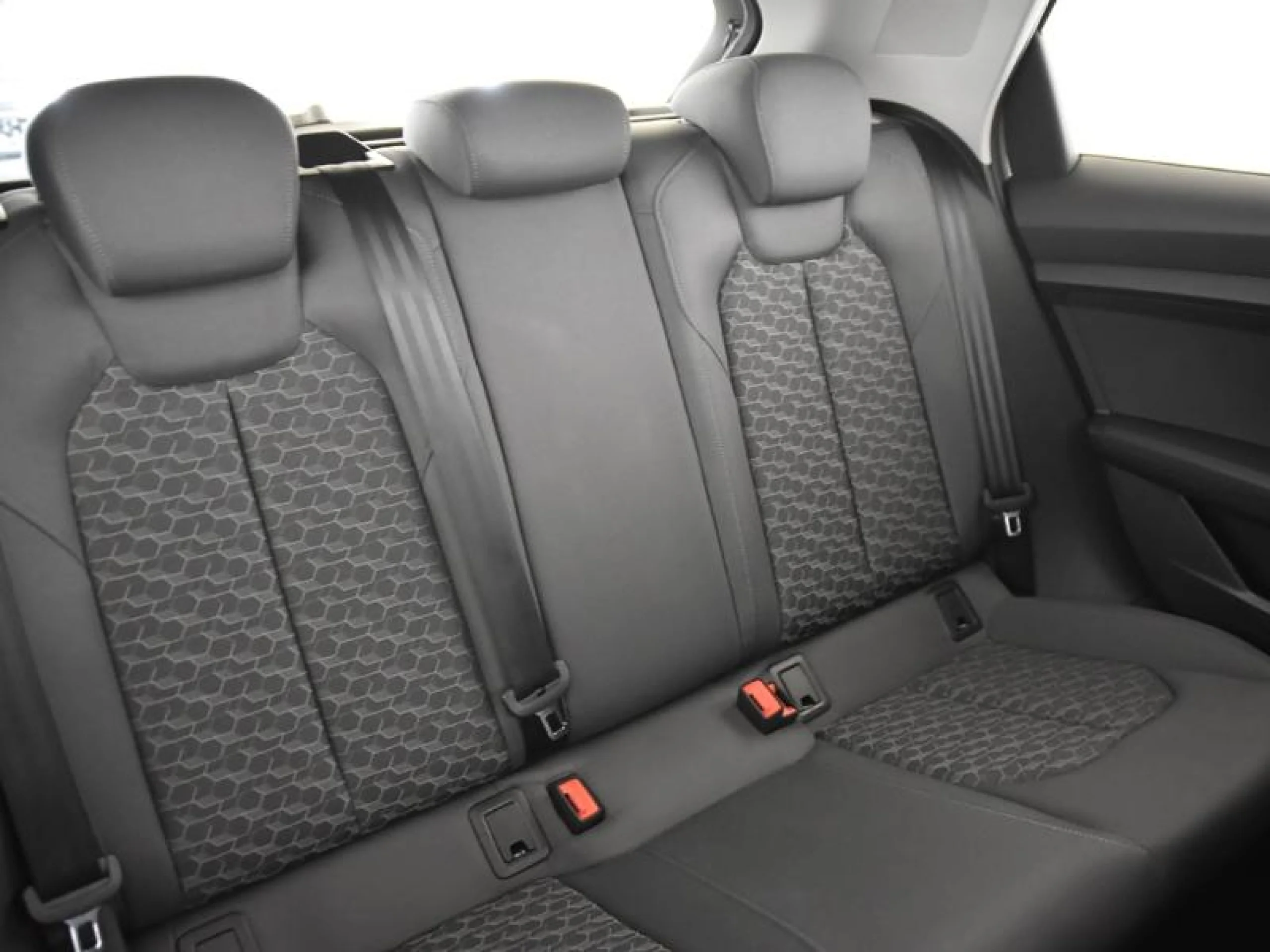 AUDI A1 SPORTBACK ADRENALIN 30 TFSI 81KW S TRON - Foto 6