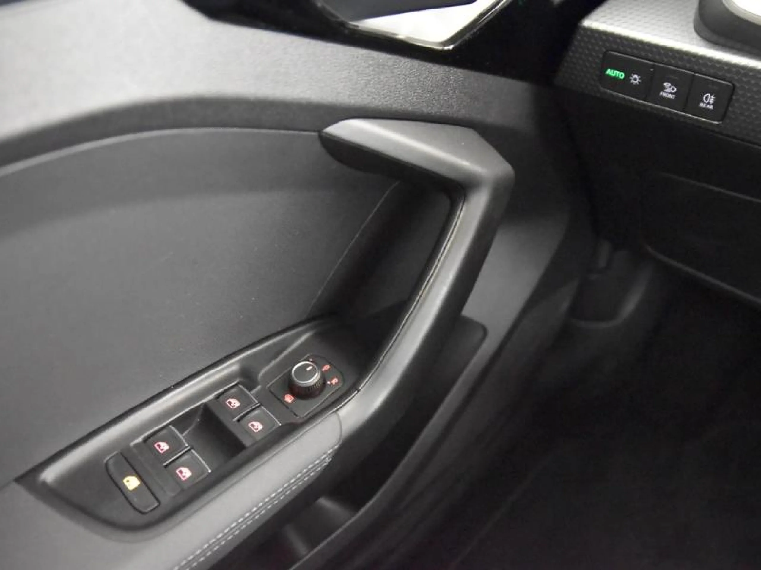 AUDI A1 SPORTBACK ADRENALIN 30 TFSI 81KW S TRON - Foto 13