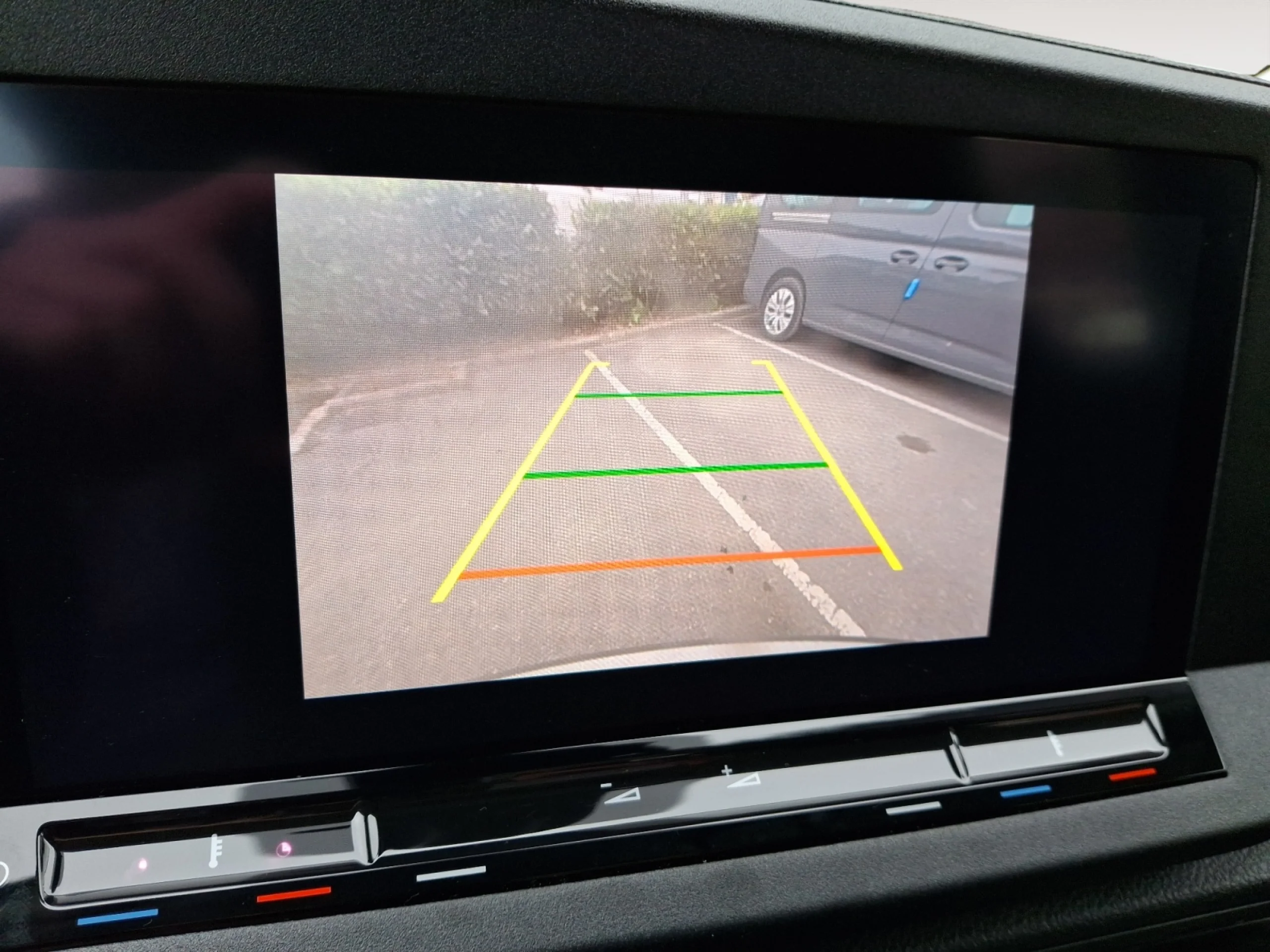 VOLKSWAGEN CADDY CADDY MAXI ORIGIN PREPARACIÓN PMR 2.0 TDI 75 KW (102 CV) 6 VEL. 2.450 - Foto 13