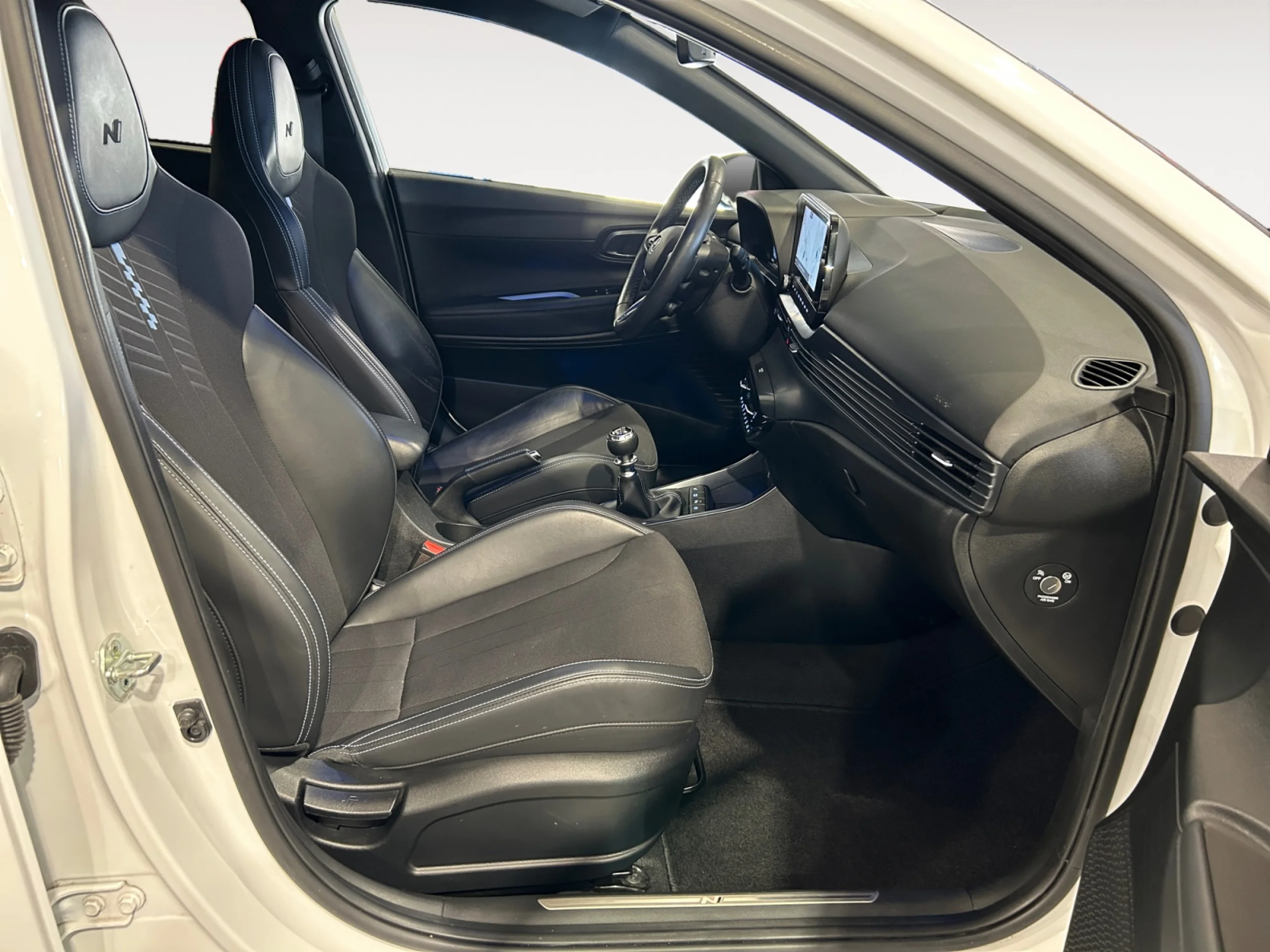 HYUNDAI I20 1.6T N - Foto 4