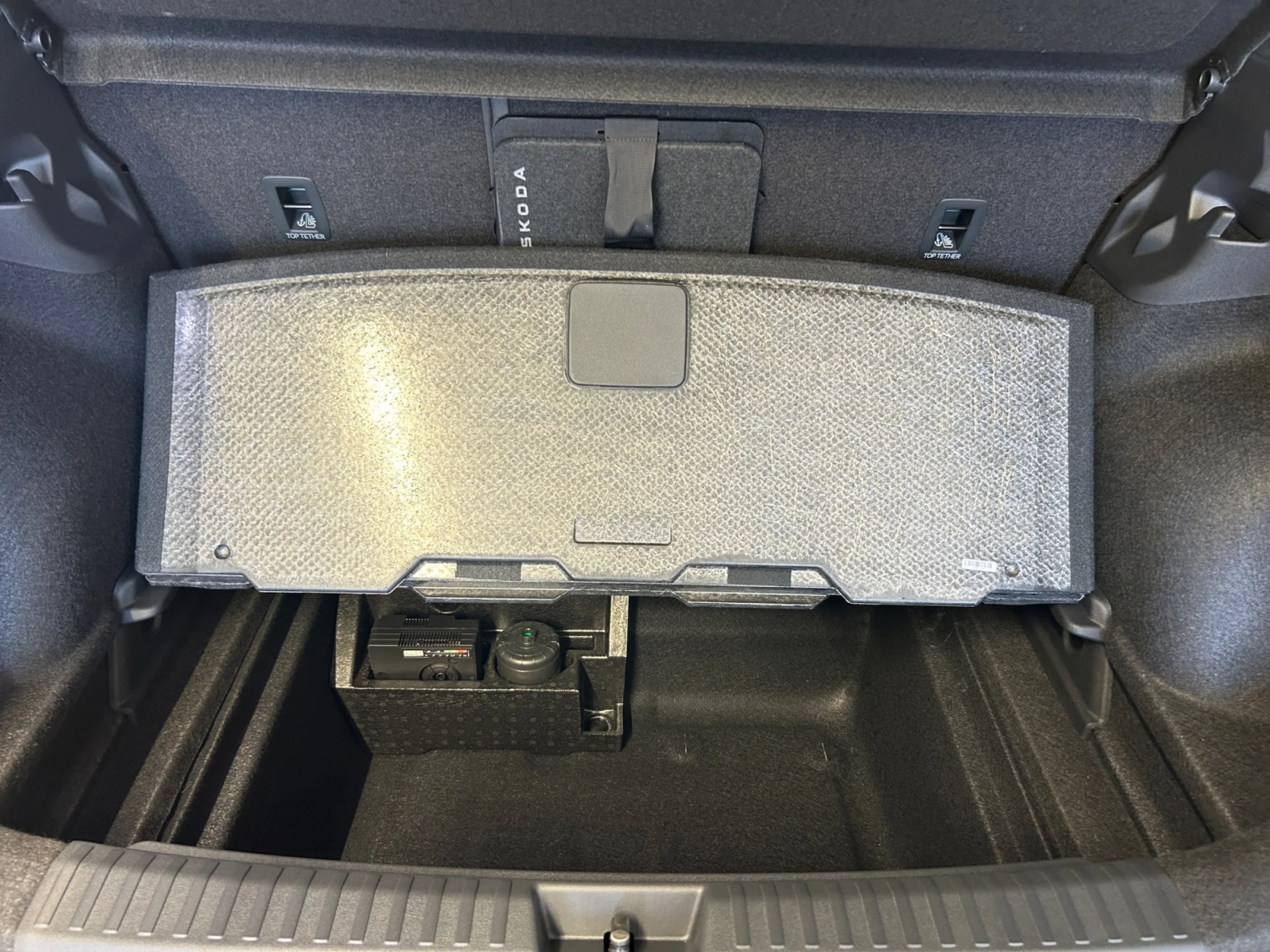 SKODA EPIQ EPIQ SELECTION 55 KWH 155 KW (210 CV) TRACCIÓN DELANTERA - Foto 16