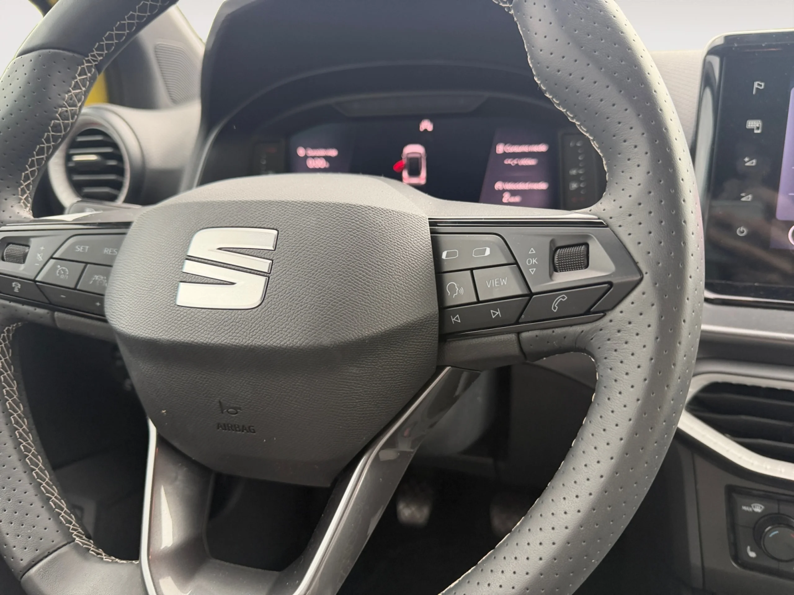 SEAT ARONA 1.0 TSI 85KW (115CV) START&STOP FR+ - Foto 12