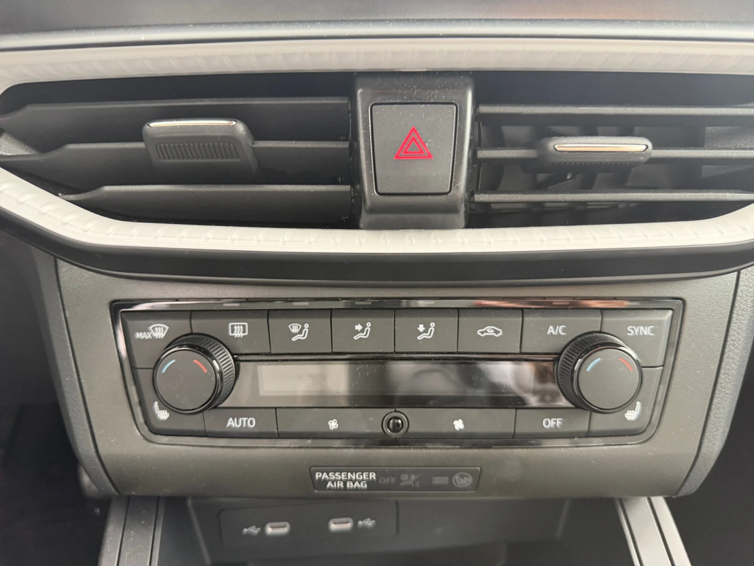 SEAT ARONA 1.0 TSI 85KW (115CV) START&STOP FR+ - Foto 13