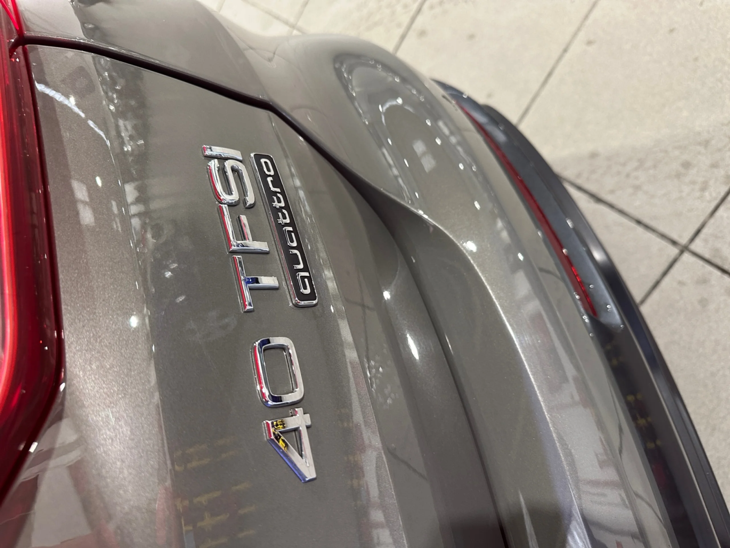 AUDI Q3 40 TFSI 140KW S TRONIC QUATTR BLACK LINE - Foto 15