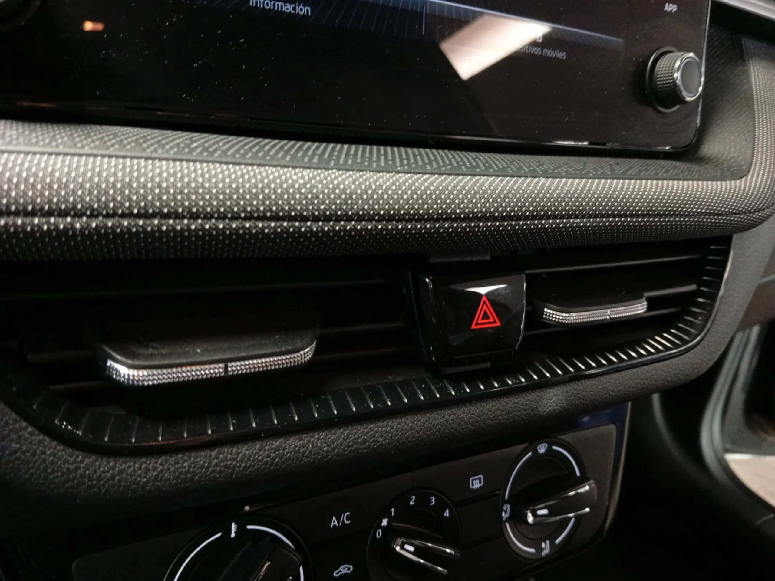 SKODA FABIA 1.0 TSI 70KW (95CV) SELECTION - Foto 13