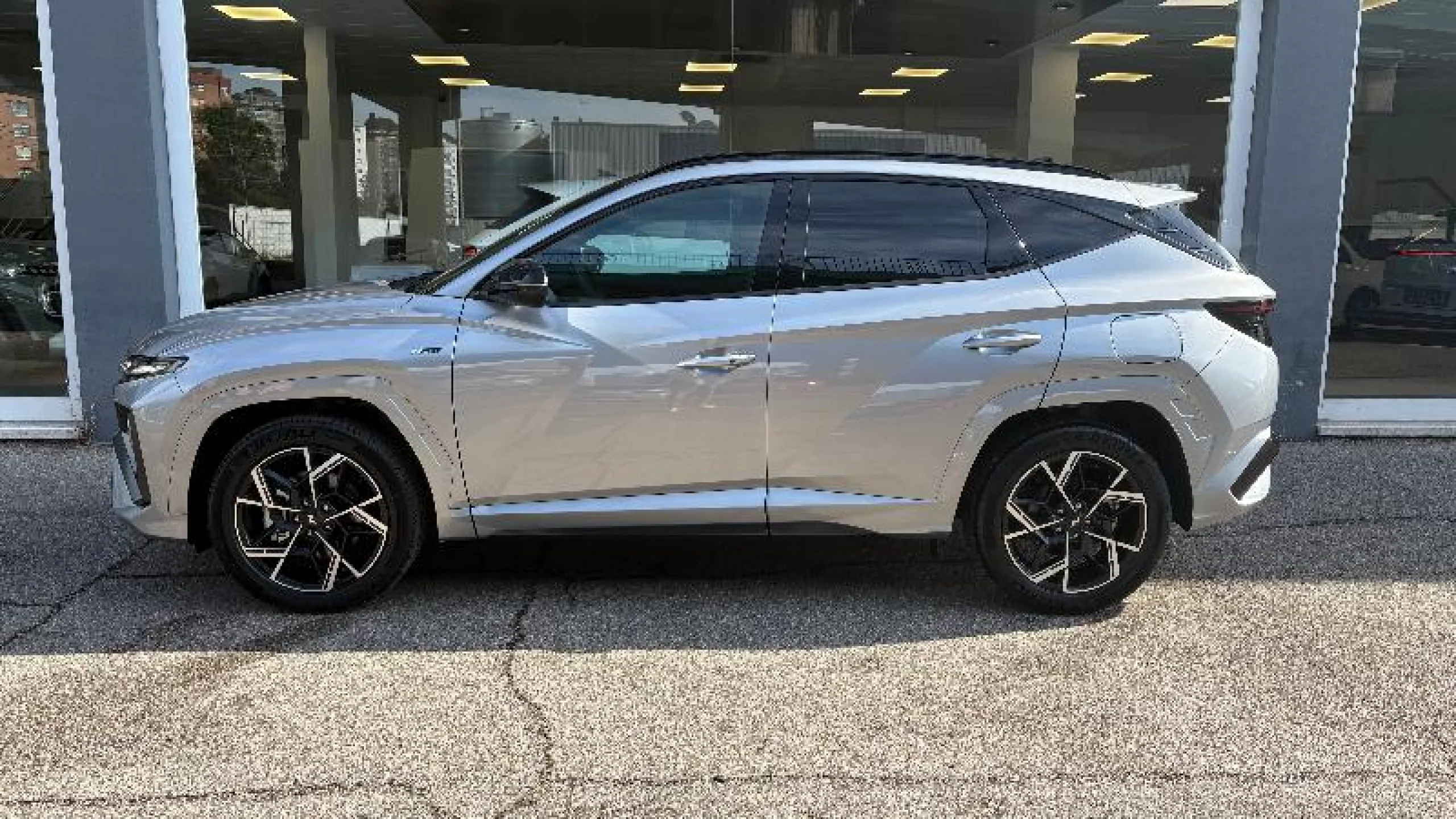 HYUNDAI TUCSON 1.6T 118KW (160CV) 48V DCT N LINE SKY - Foto 11