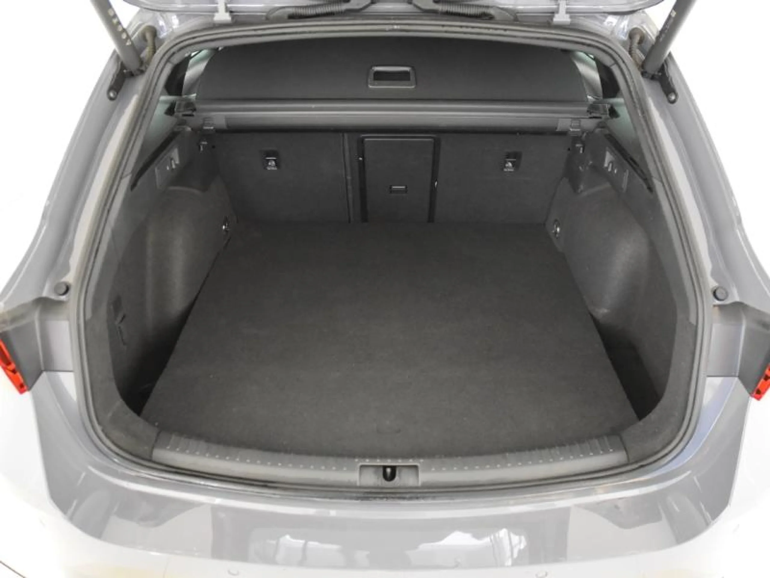 CUPRA LEON SP 1.5 TSI E HYBRID 150W (204CV) DSG - Foto 7