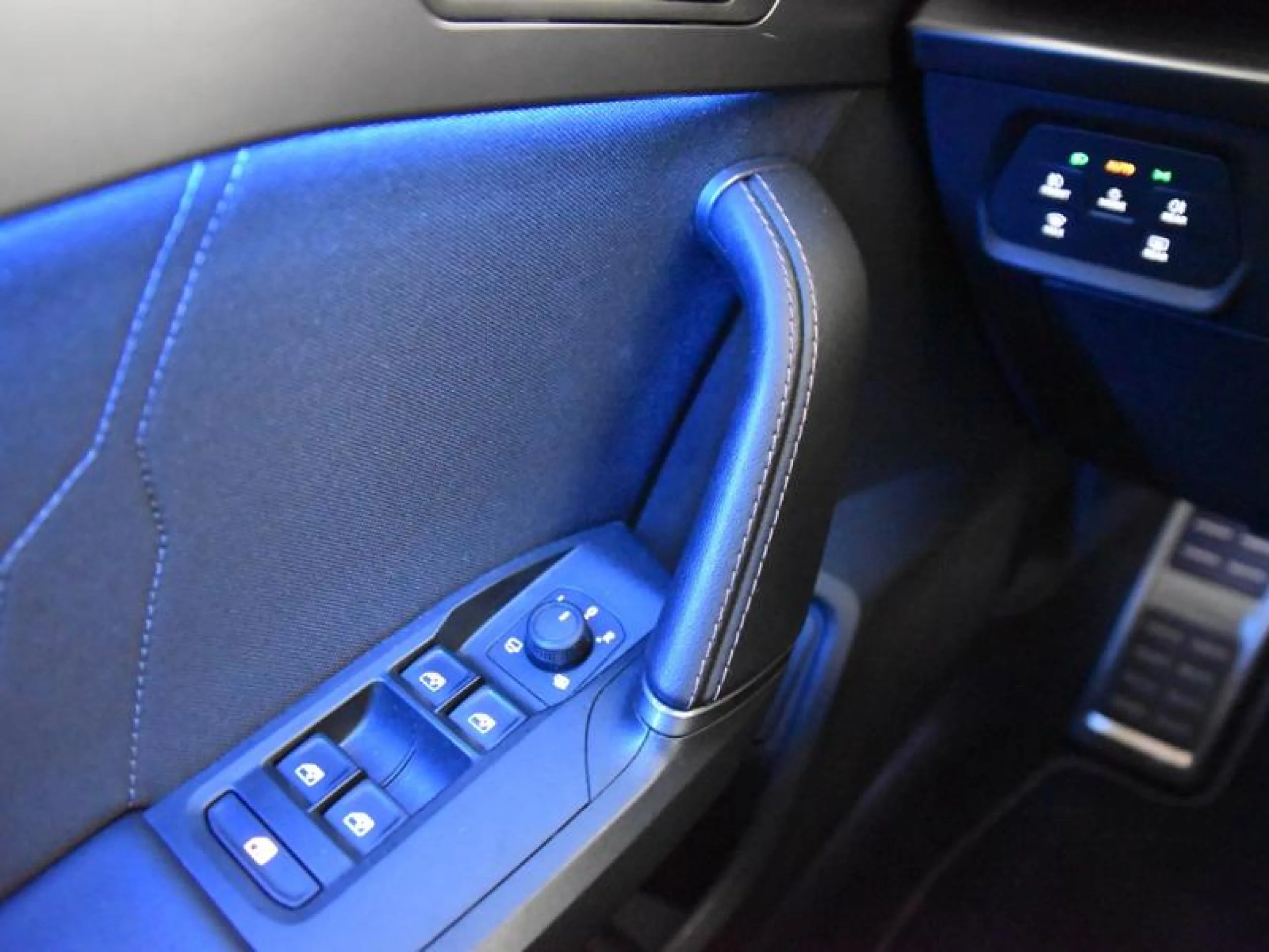 CUPRA LEON SP 1.5 TSI E HYBRID 150W (204CV) DSG - Foto 16