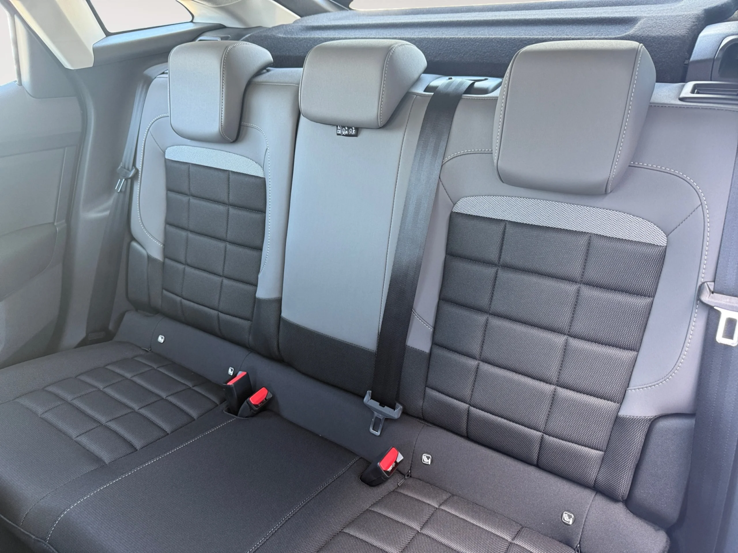 CITROEN C4 HYBRID 110 Ë DCS6 YOU - Foto 6