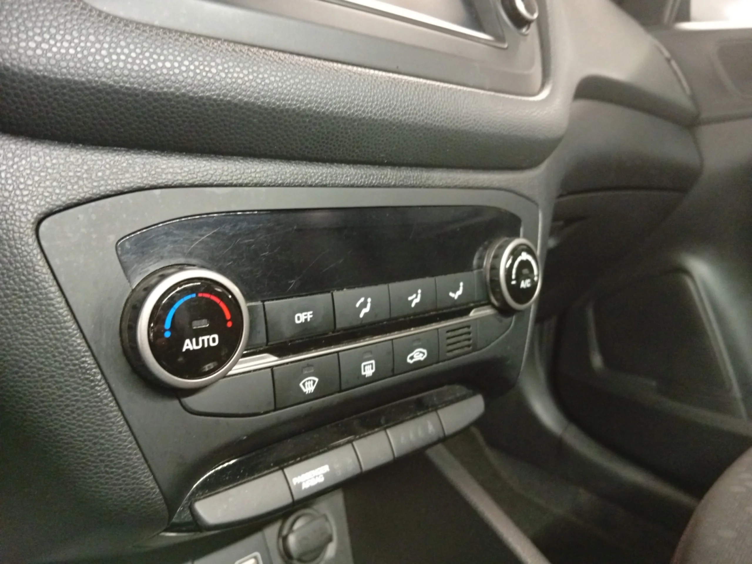 HYUNDAI I20 1.0 TGDI 74KW (100CV) DRIVE & SKATE - Foto 12