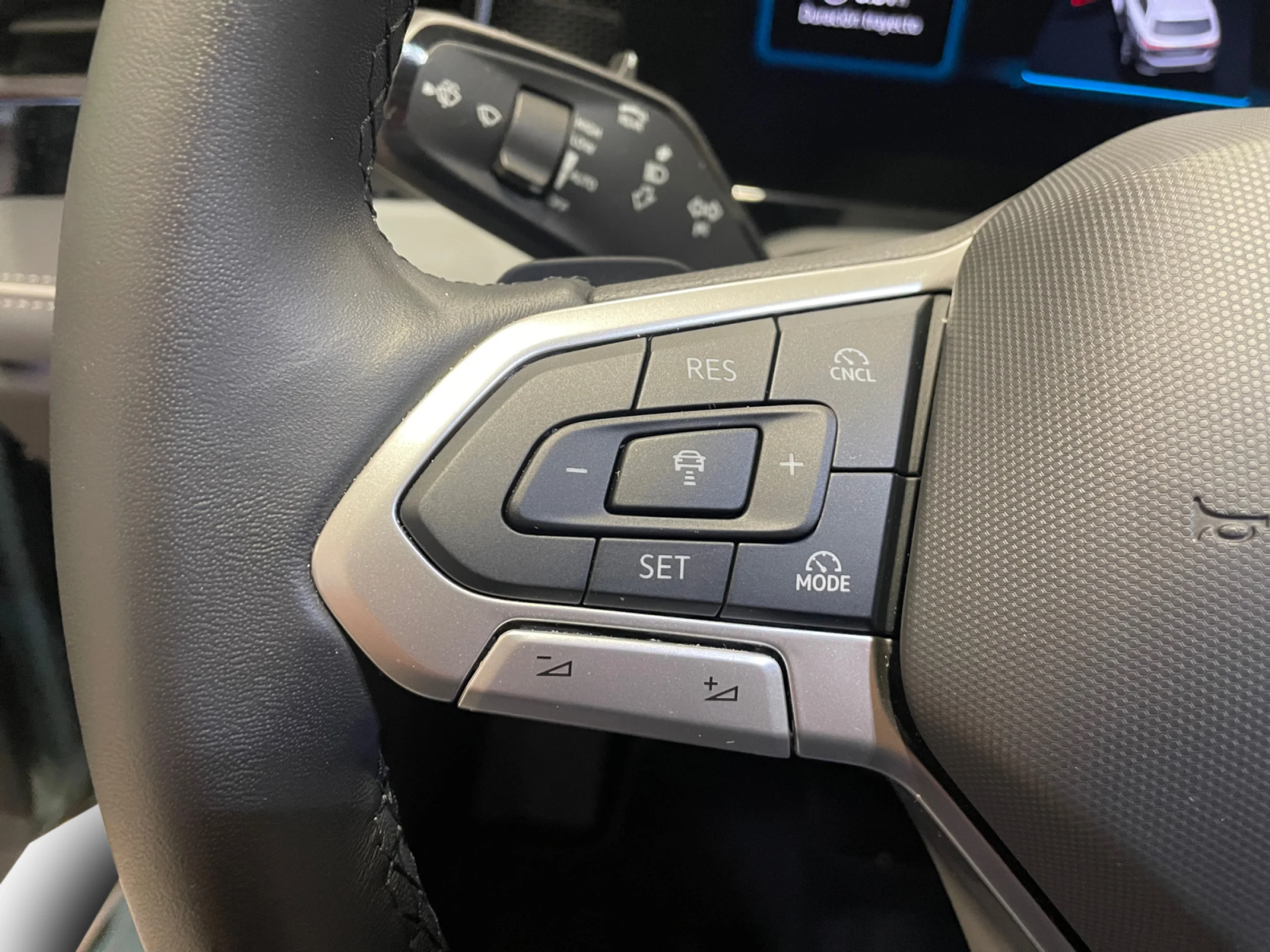 VOLKSWAGEN PASSAT BUSINESS 2.0 TDI 110KW (150CV) DSG - Foto 11