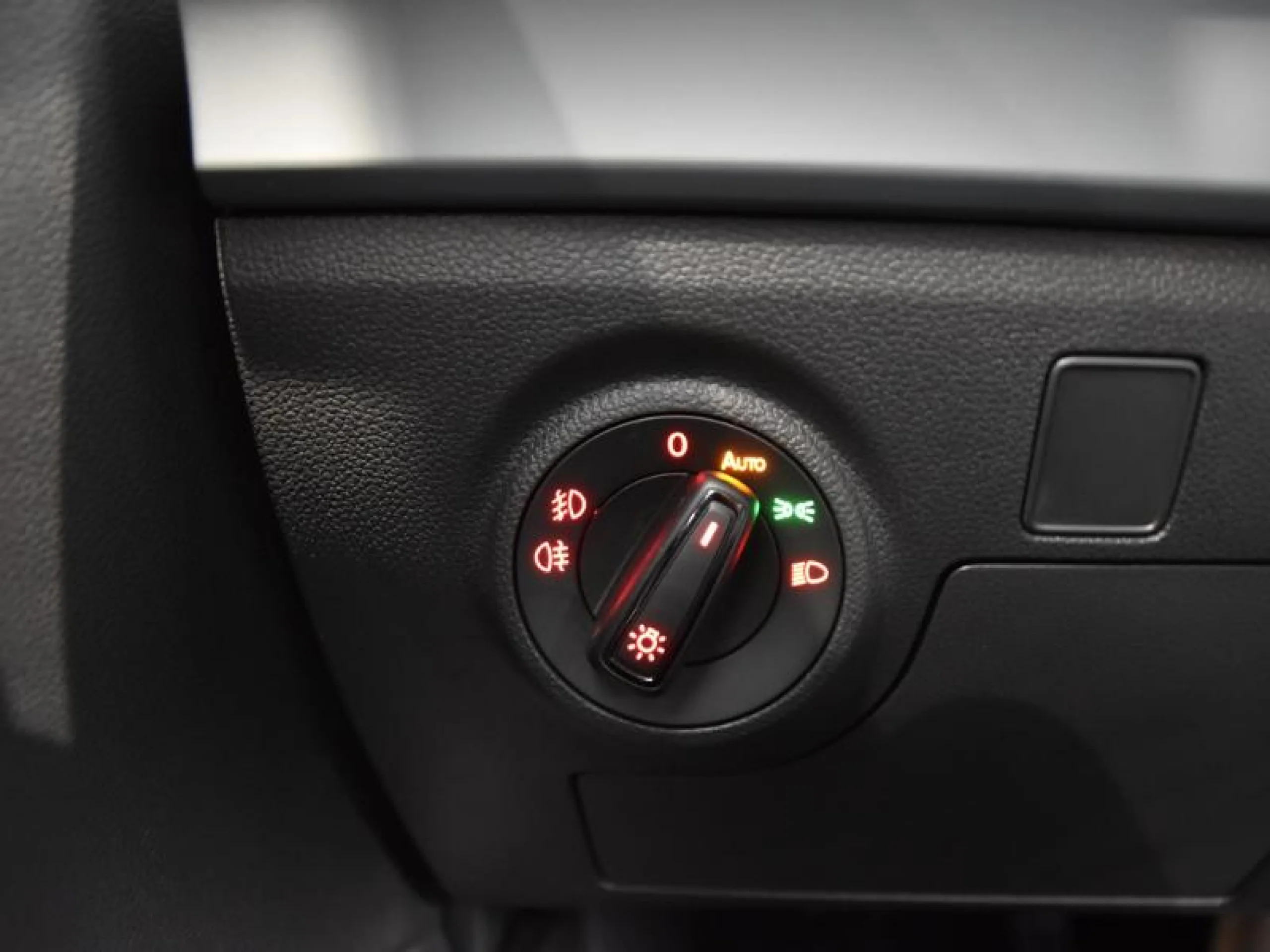 SEAT IBIZA 1.0 TSI 85KW (115CV) START&STOP STYLE+ - Foto 17