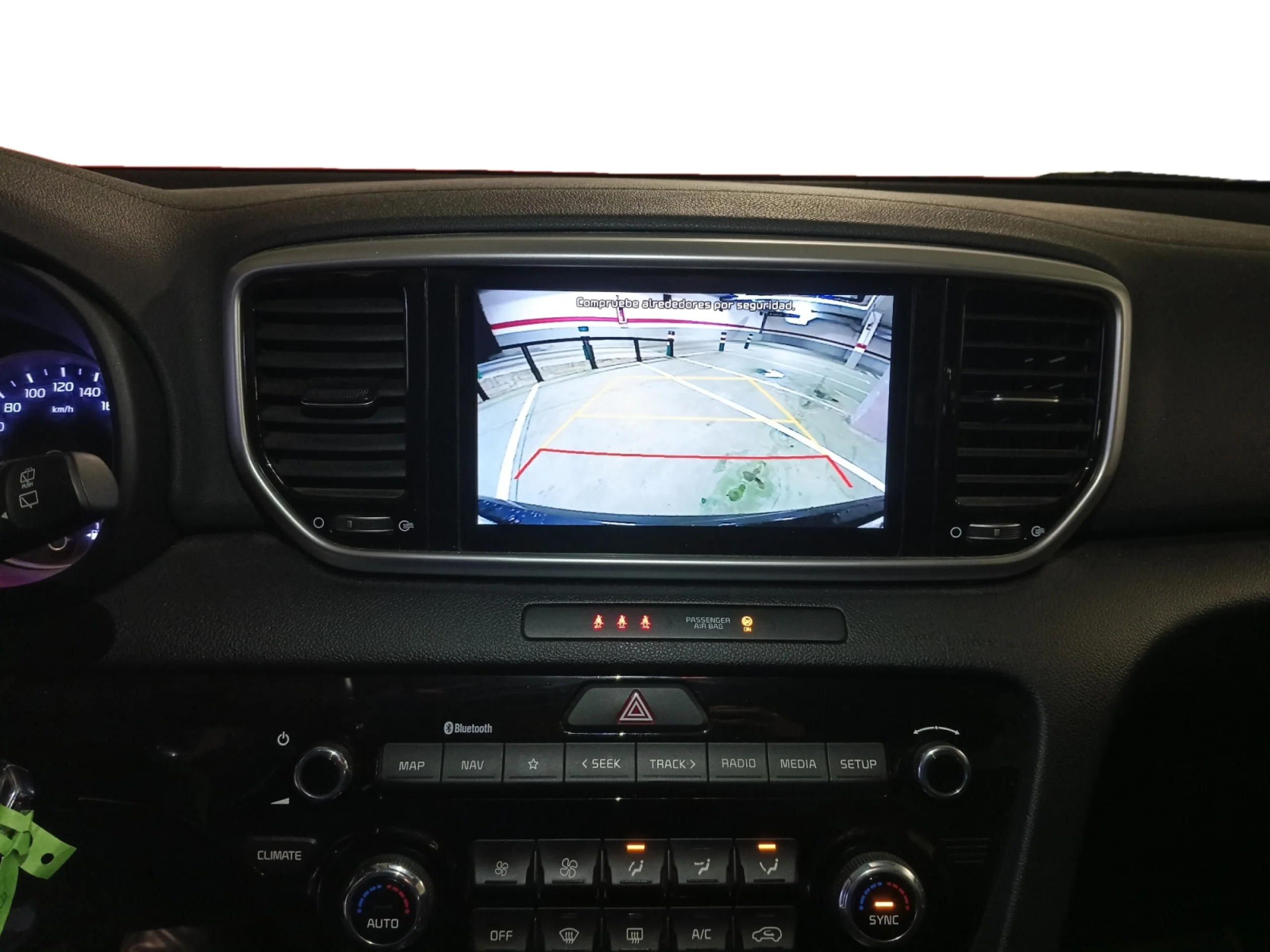 KIA SPORTAGE 1.6 GDI 97KW (132CV) BLACK EDITION 4X2 - Foto 9