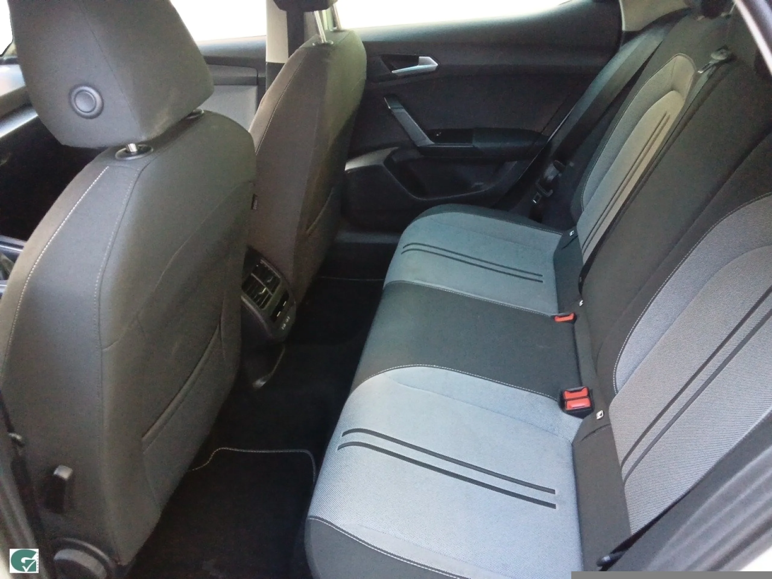 SEAT LEON 2.0 TDI 85KW S&S STYLE - Foto 6