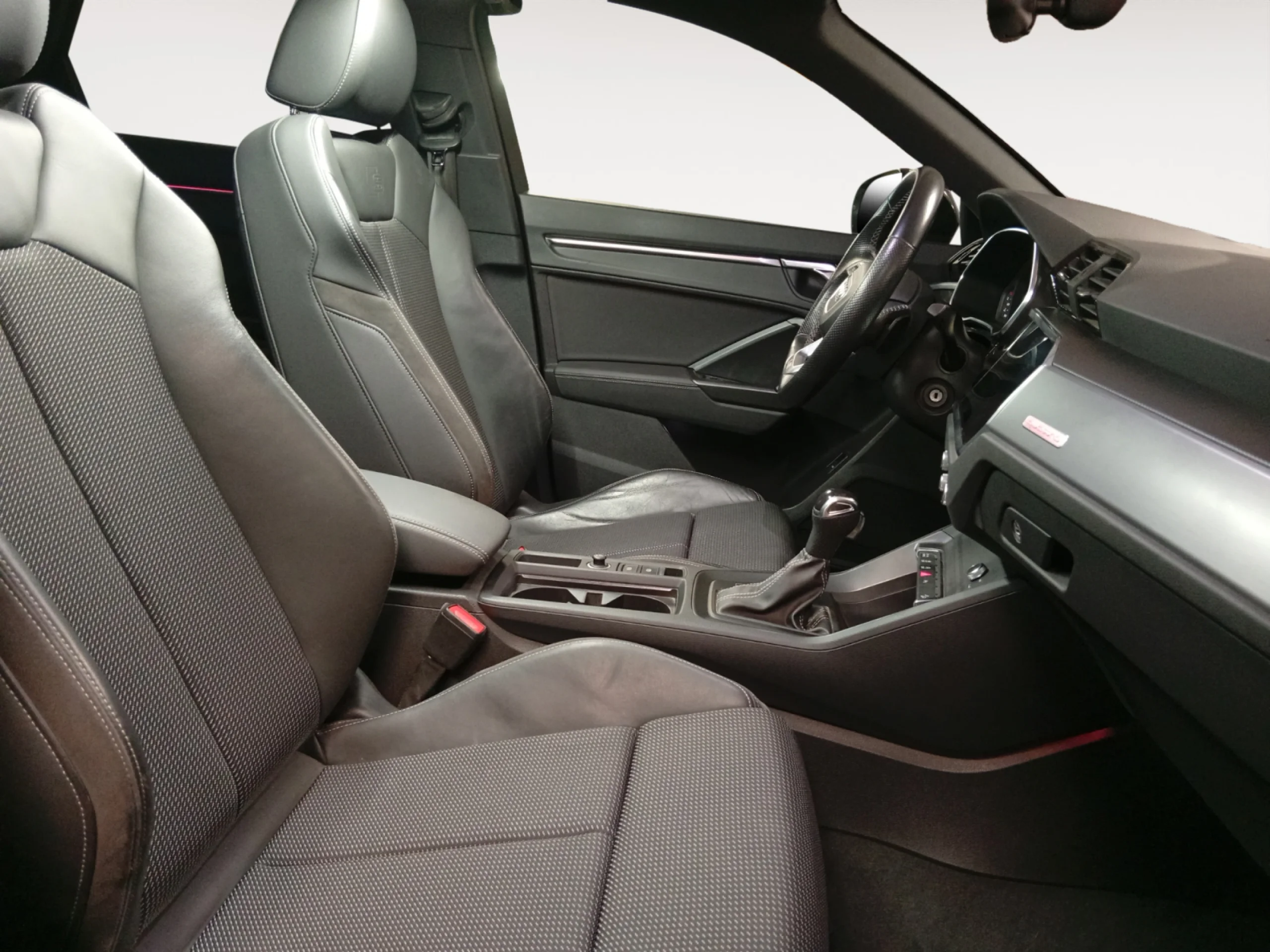 AUDI Q3 SPORTBACK 40 TDI 140KW S TRONIC QUATTRO BLACK LINE - Foto 5