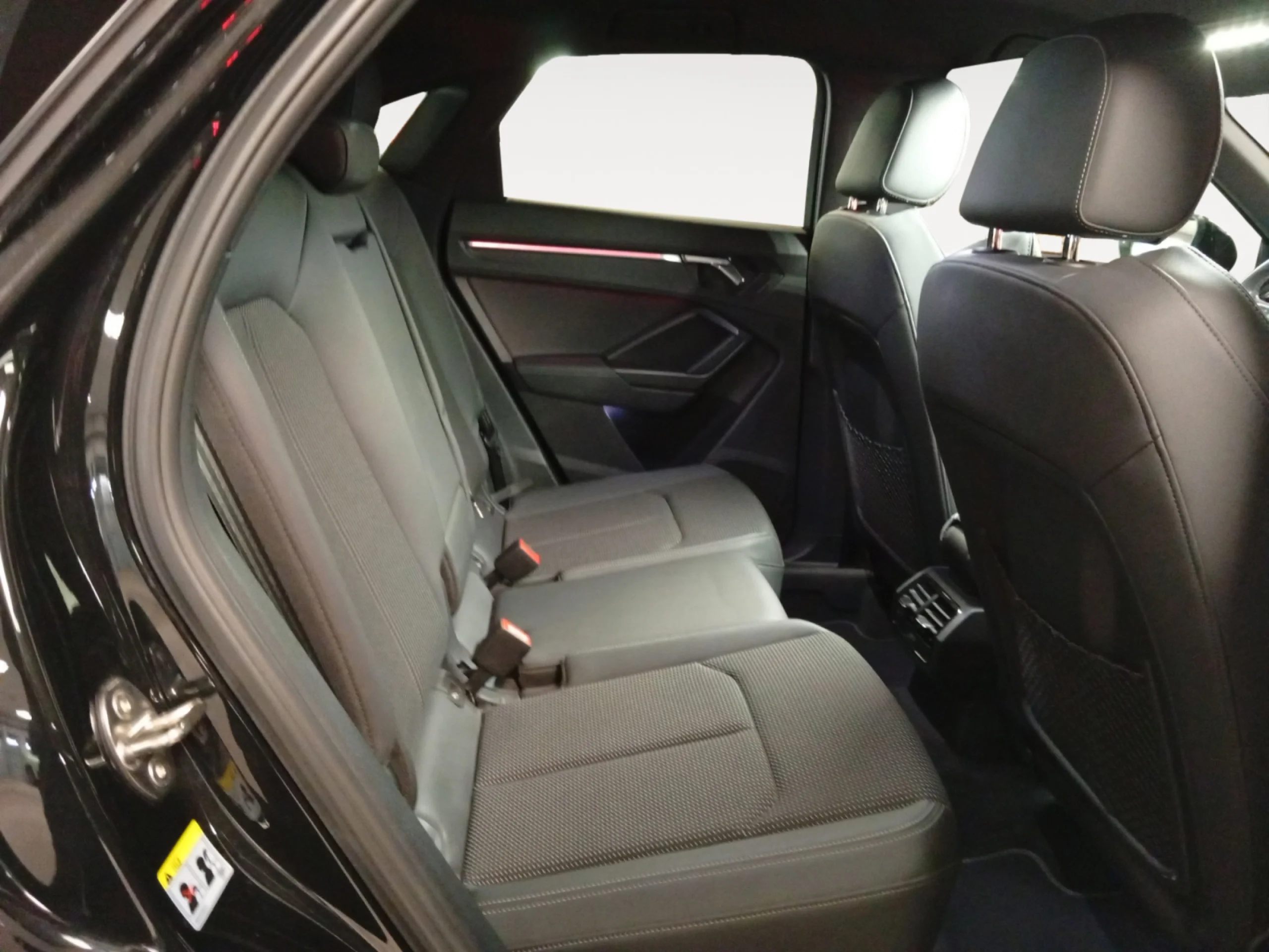 AUDI Q3 SPORTBACK 40 TDI 140KW S TRONIC QUATTRO BLACK LINE - Foto 6