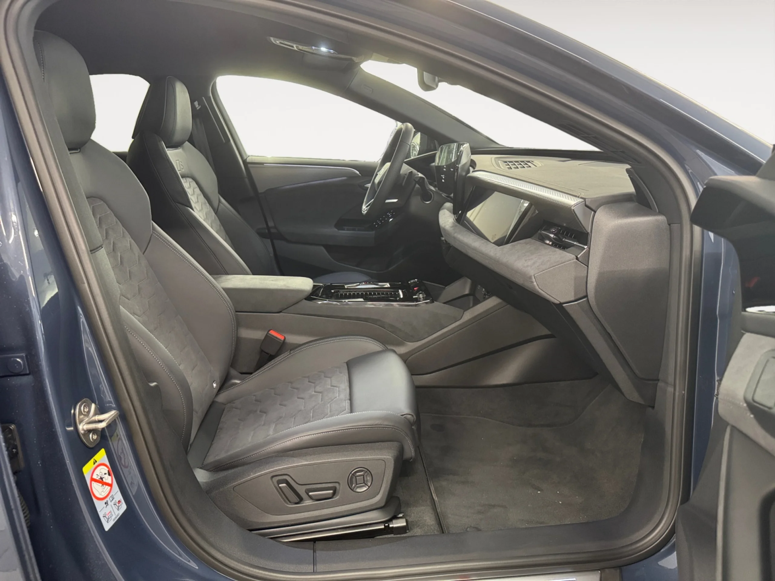AUDI A6 E TRON SPORTBACK BLACK LINE E TRON QUATTRO - Foto 5