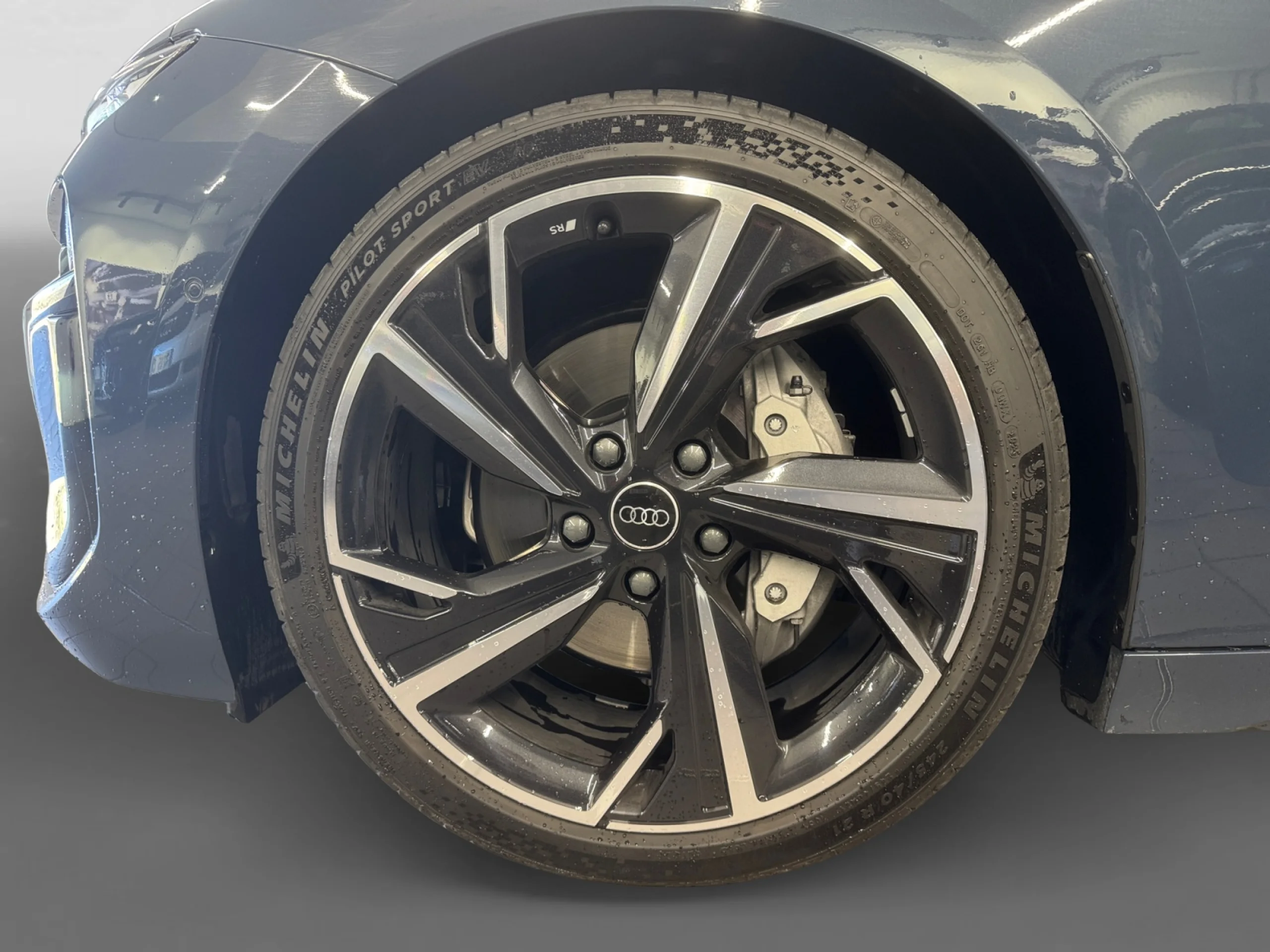 AUDI A6 E TRON SPORTBACK BLACK LINE E TRON QUATTRO - Foto 7