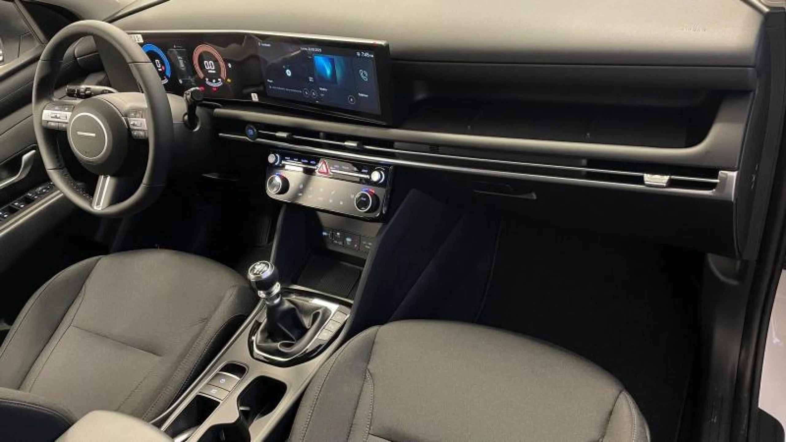 HYUNDAI TUCSON 1.6T 118KW (160CV) 48V MAXX - Foto 9