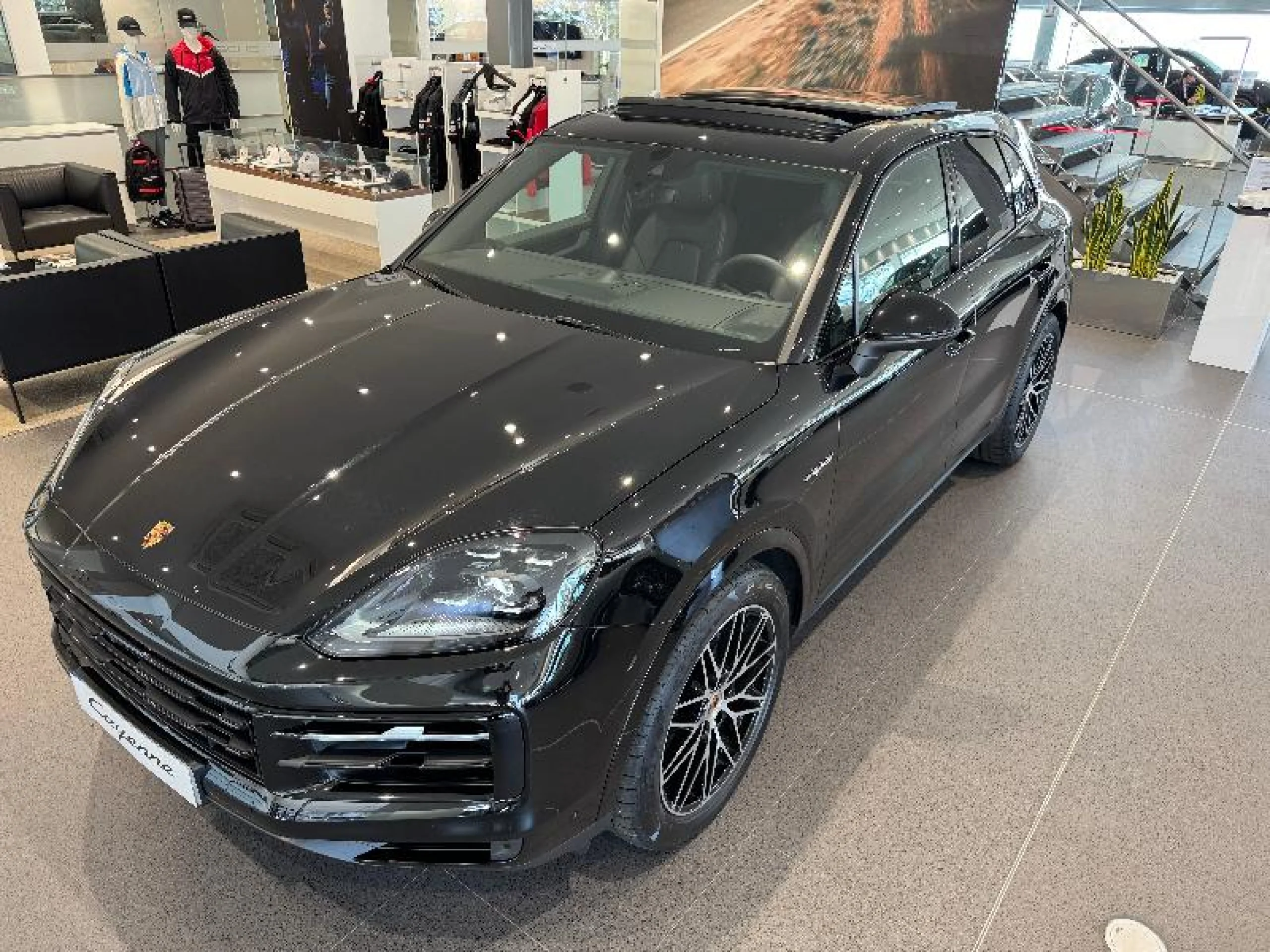 PORSCHE CAYENNE E HYBRID - Foto 6