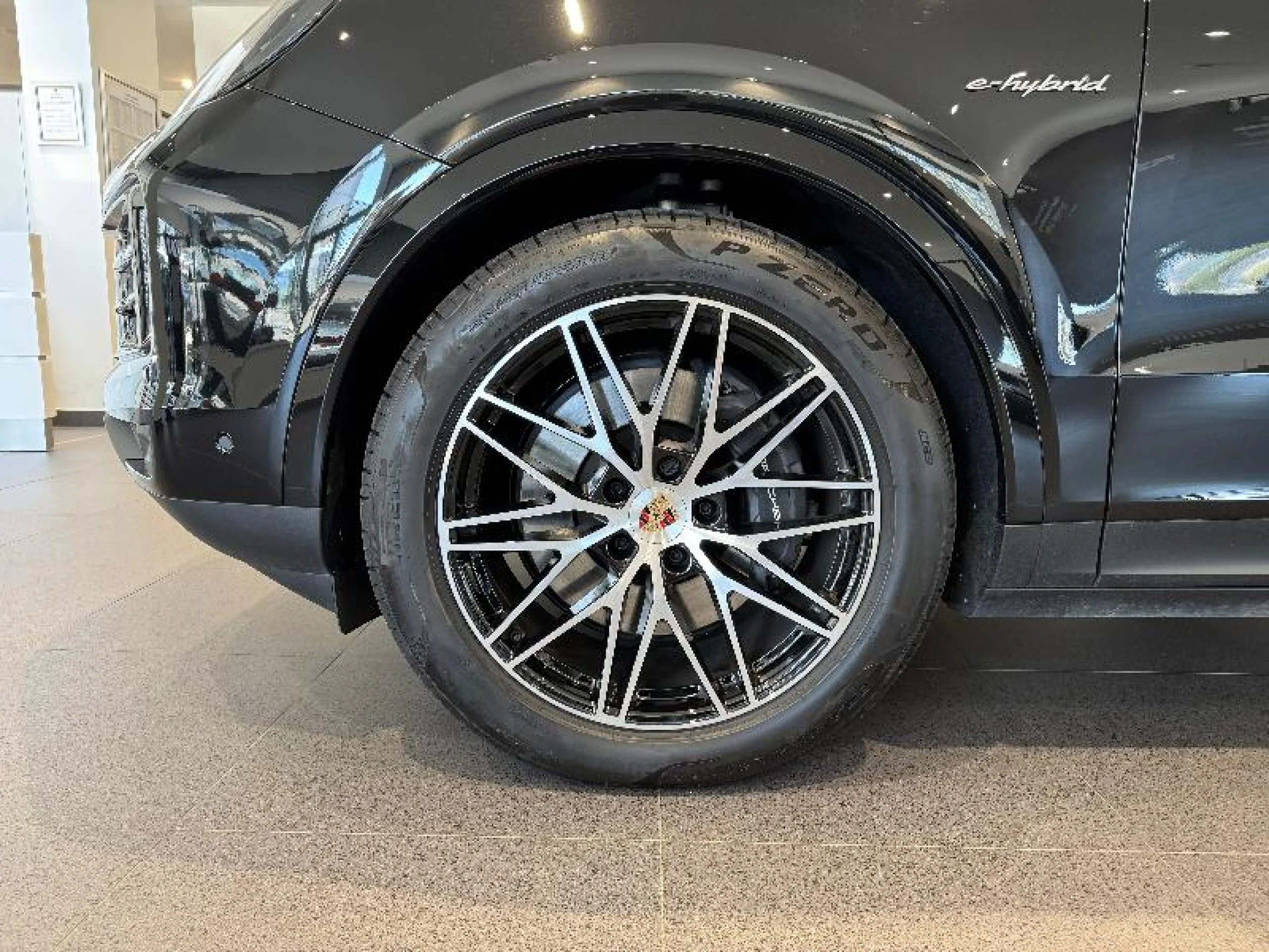 PORSCHE CAYENNE E HYBRID - Foto 9