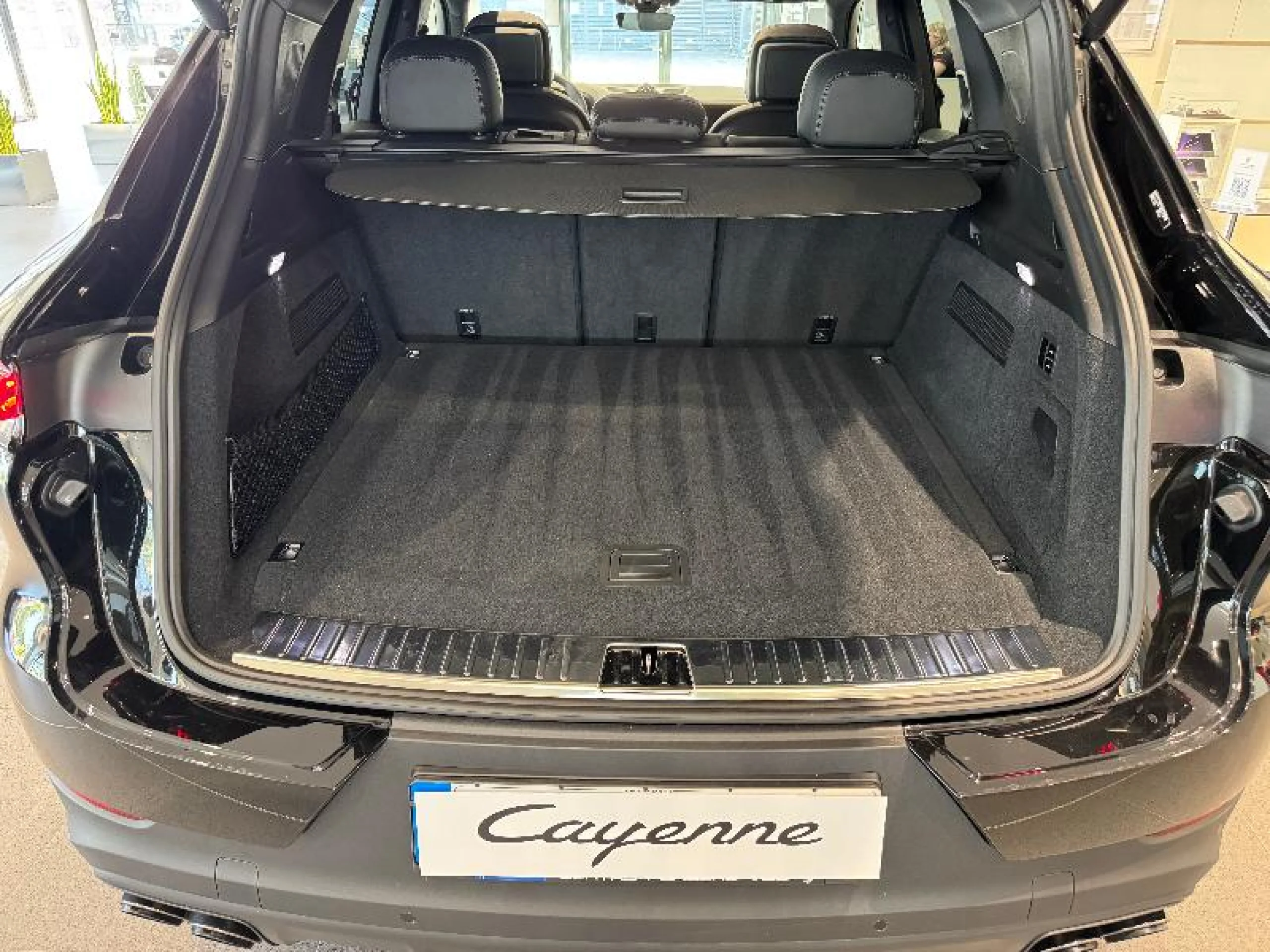 PORSCHE CAYENNE E HYBRID - Foto 18