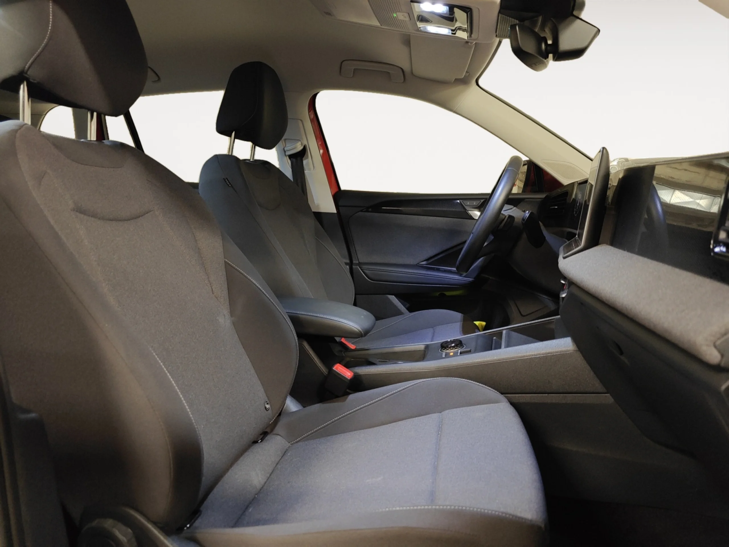 VOLKSWAGEN TIGUAN TIGUAN 1.5 TSI 96KW (130CV) - Foto 5