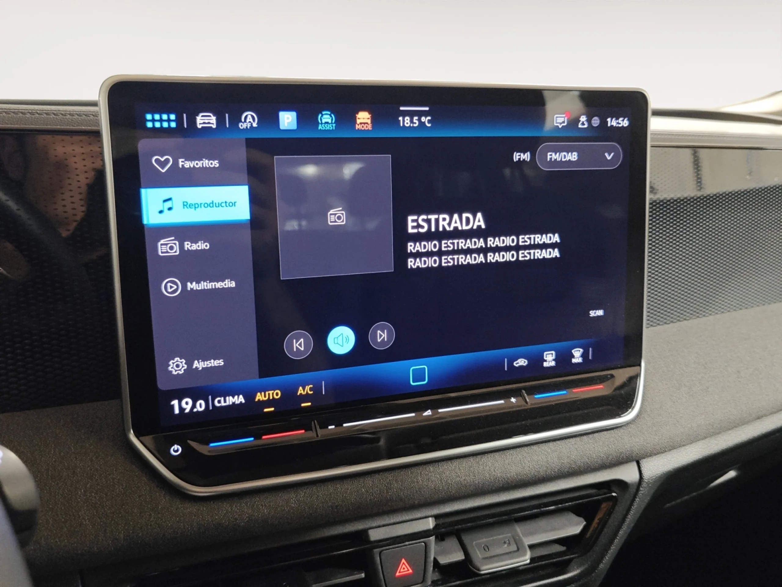 VOLKSWAGEN TIGUAN TIGUAN 1.5 TSI 96KW (130CV) - Foto 14