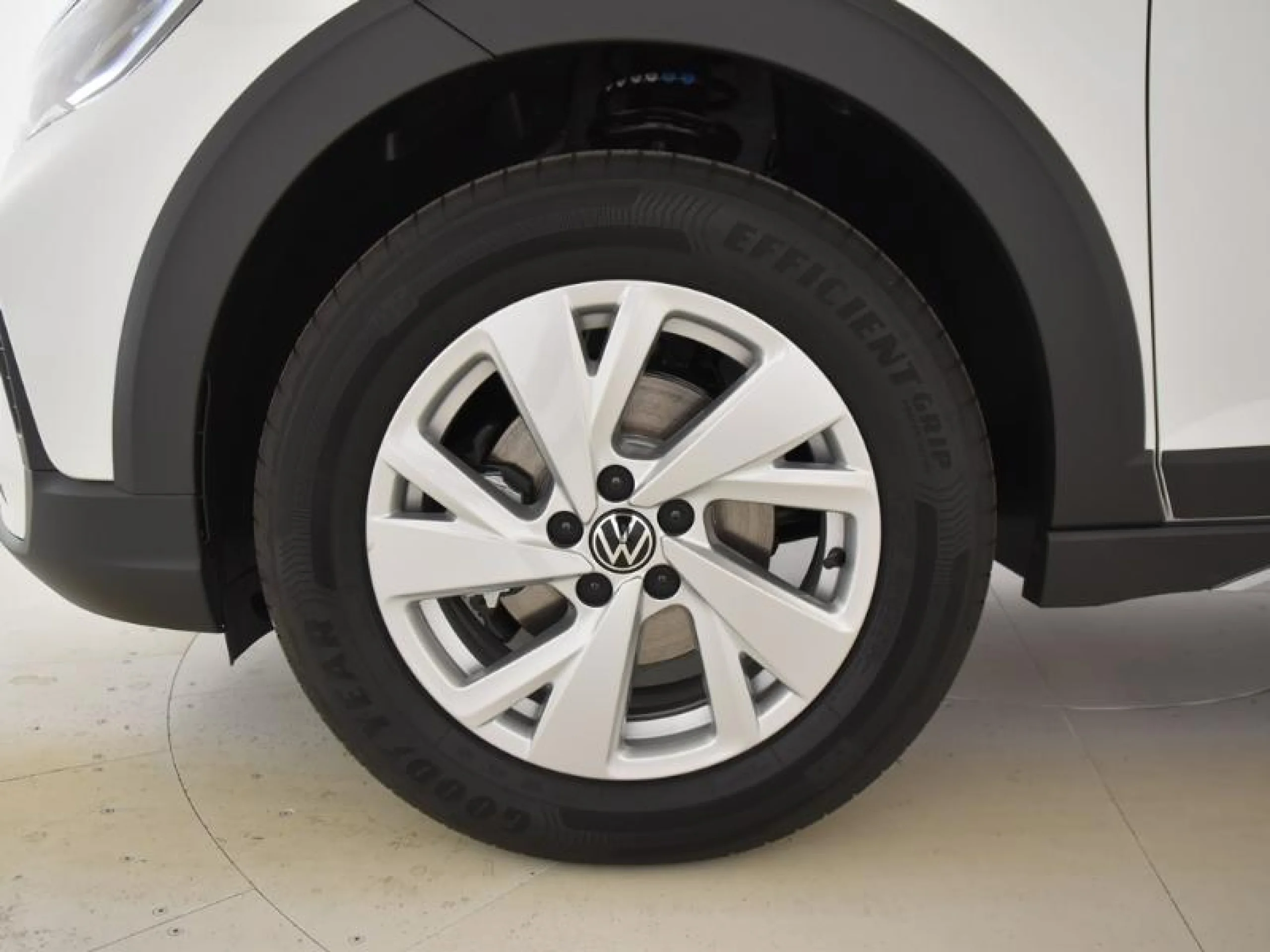VOLKSWAGEN TAIGO TAIGO TAIGO  1.0 TSI 70 KW (95 CV )  5 VEL. - Foto 8