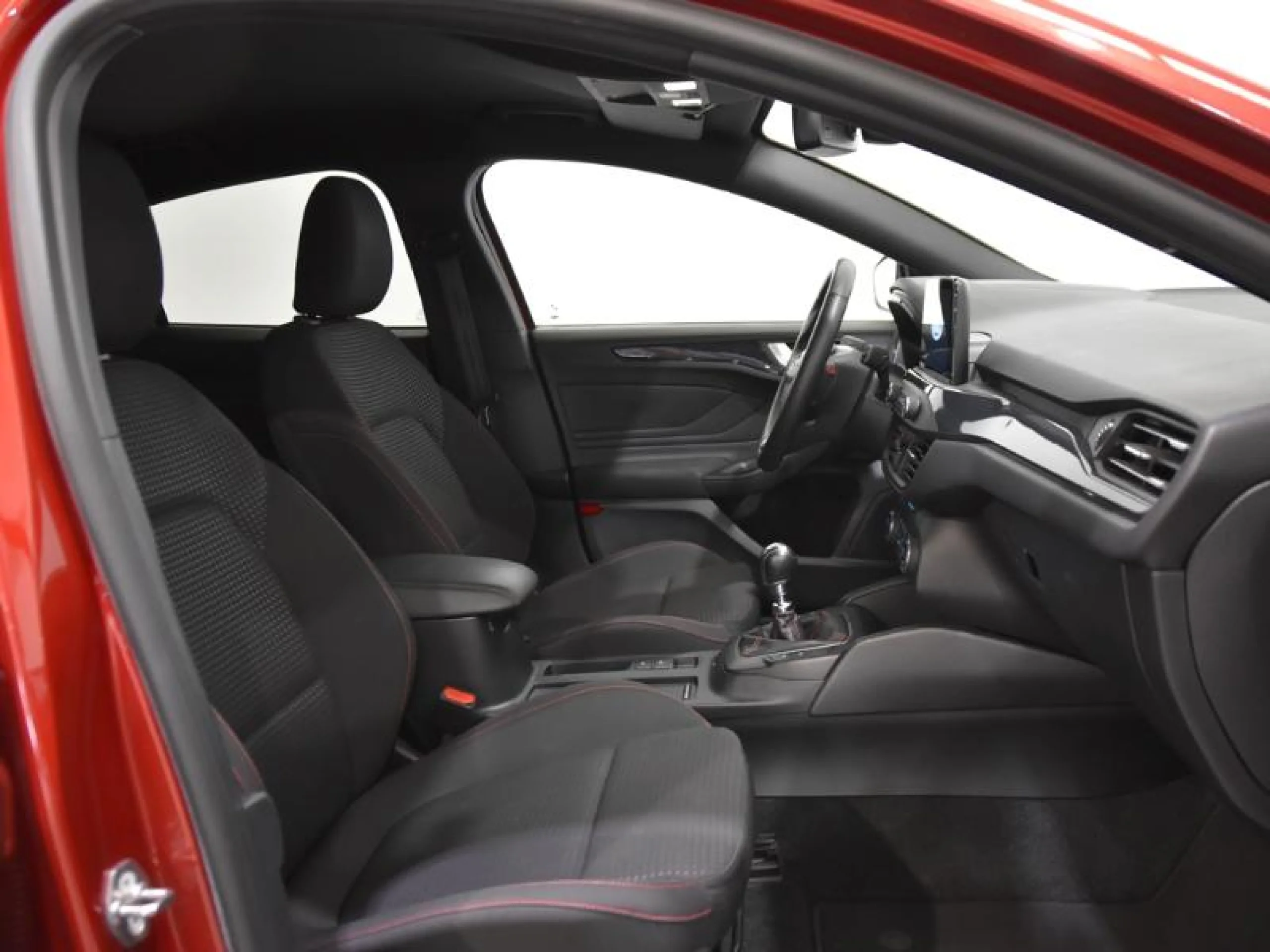 FORD FOCUS 1.5 ST LINE 120CV - Foto 5