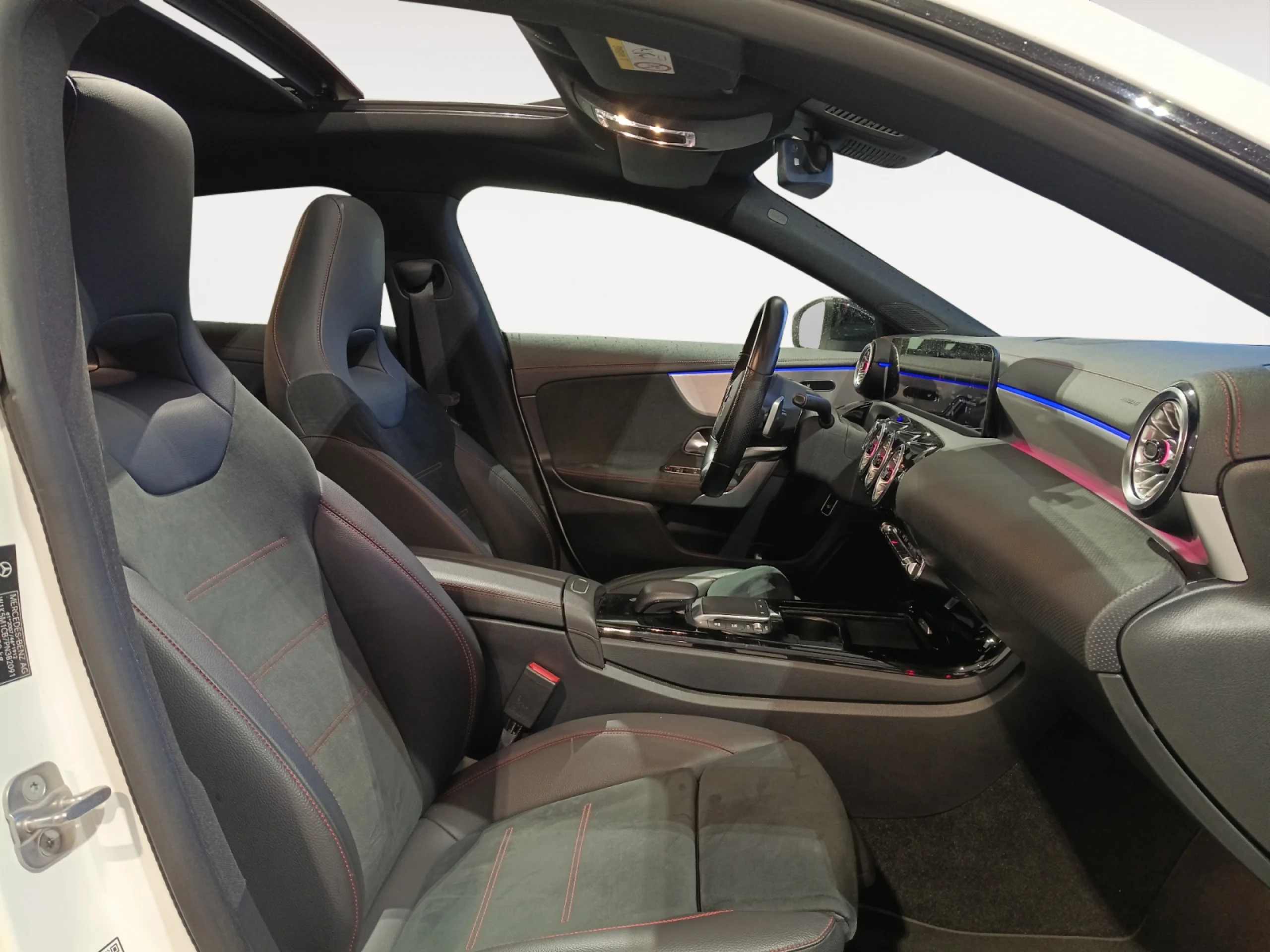 MERCEDES-BENZ CLA CLA 200 D DCT SHOOTING BRAKE - Foto 5