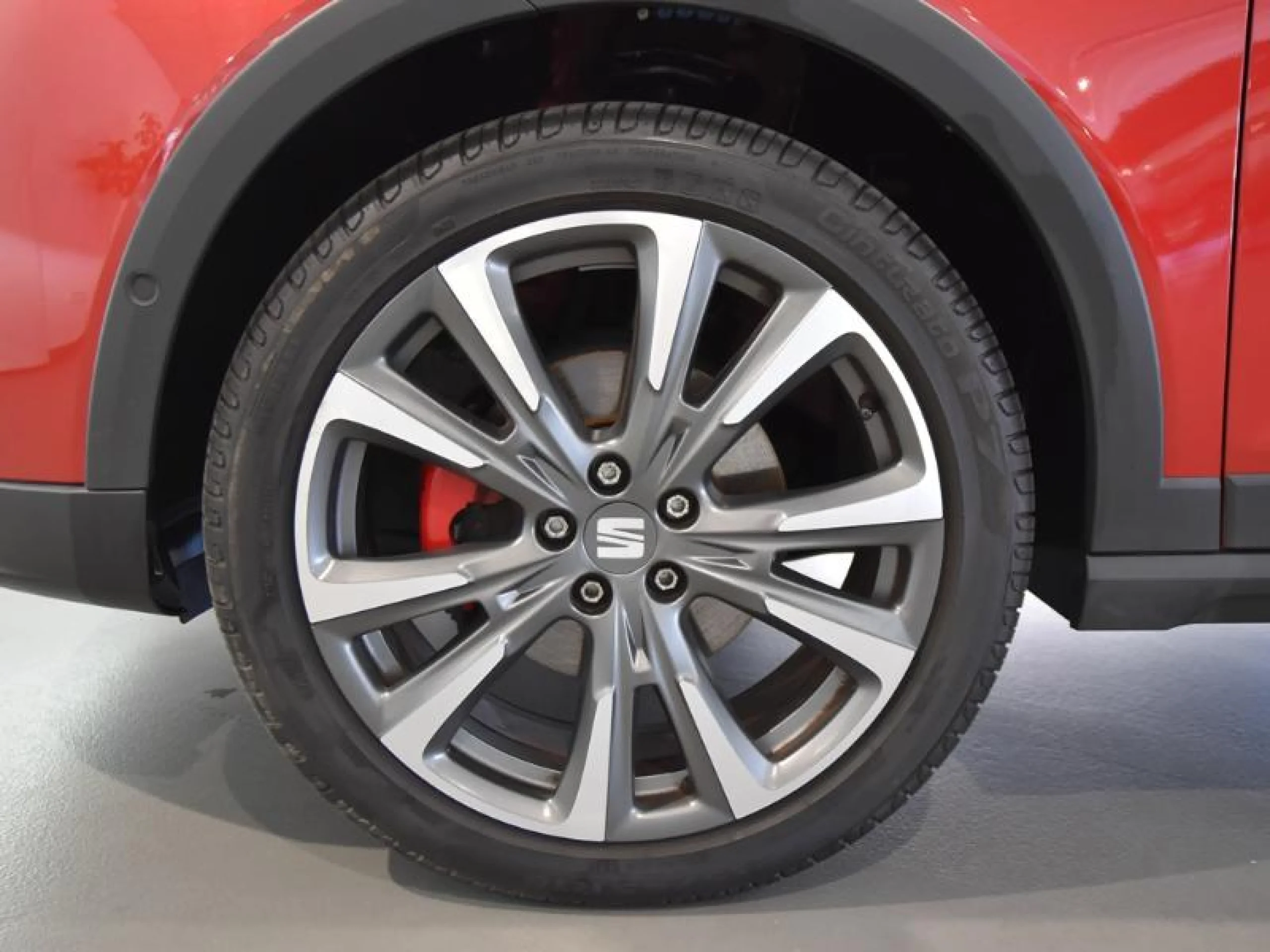 SEAT ARONA 1.0 TSI 85KW (115CV) FR SPECIAL EDITION - Foto 8