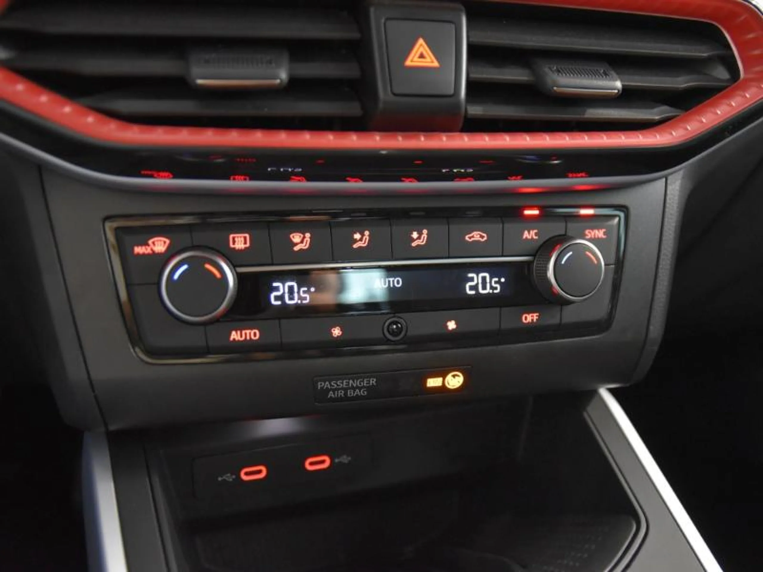 SEAT ARONA 1.0 TSI 85KW (115CV) FR SPECIAL EDITION - Foto 11