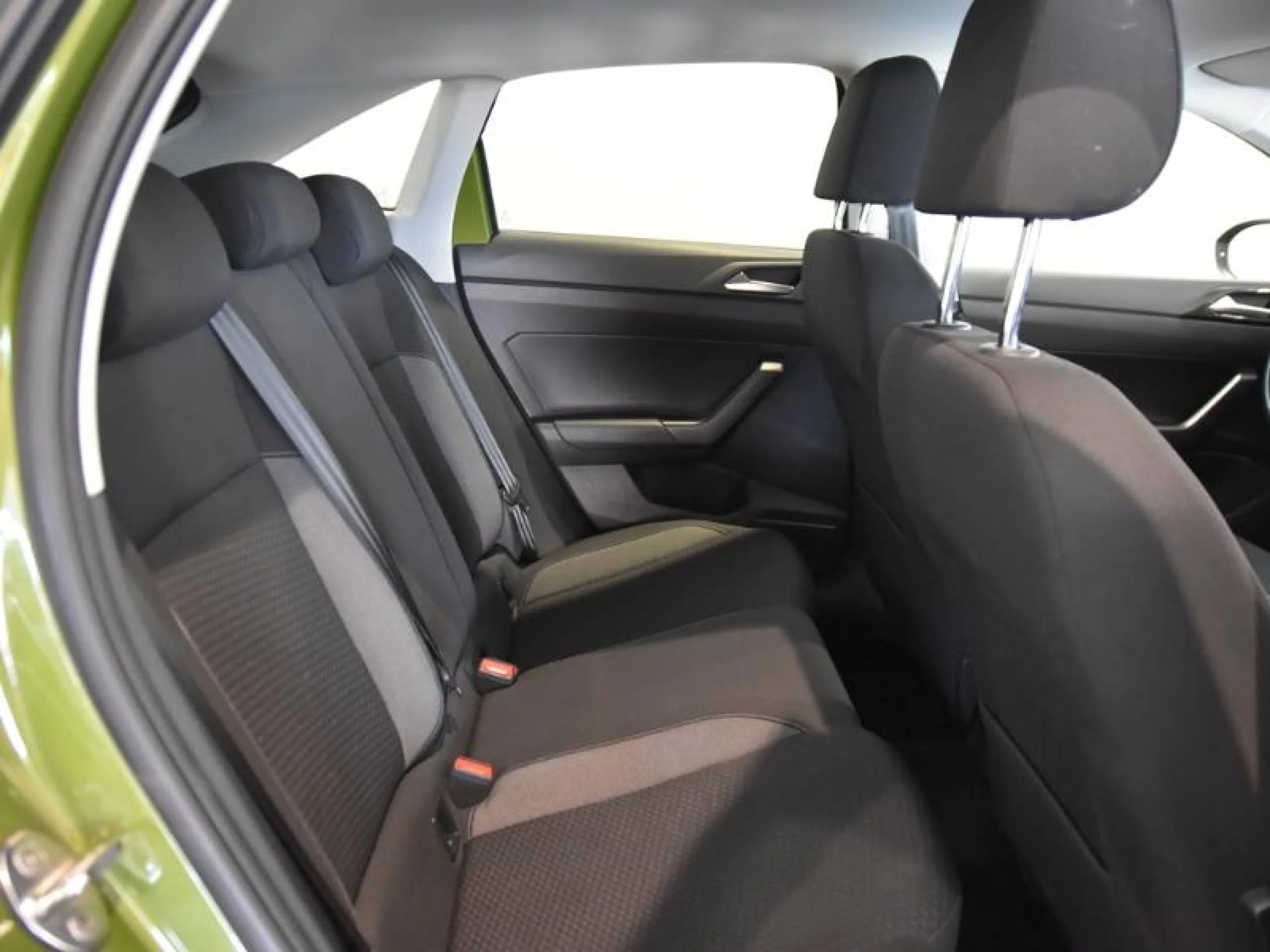 VOLKSWAGEN TAIGO LIFE 1.0 TSI 81KW (110CV) DSG - Foto 6