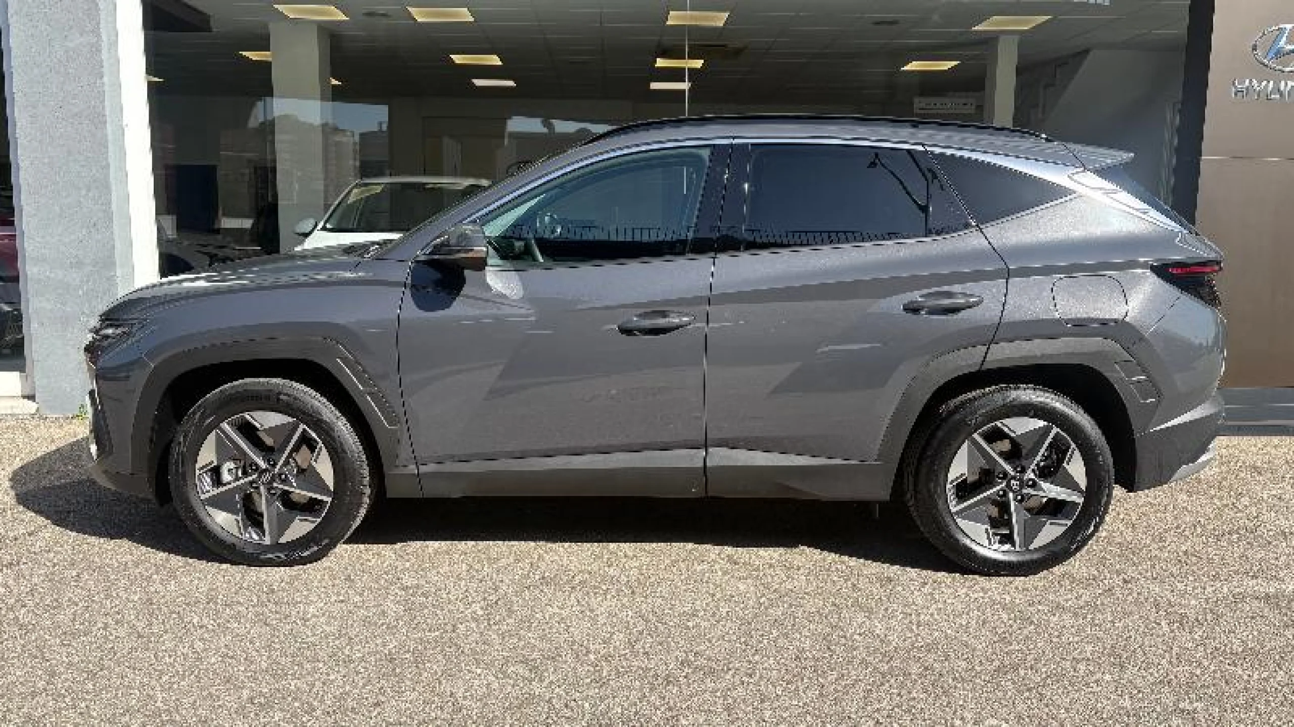 HYUNDAI TUCSON 1.6T 158KW (215CV) HEV AT TECNO SKY - Foto 9