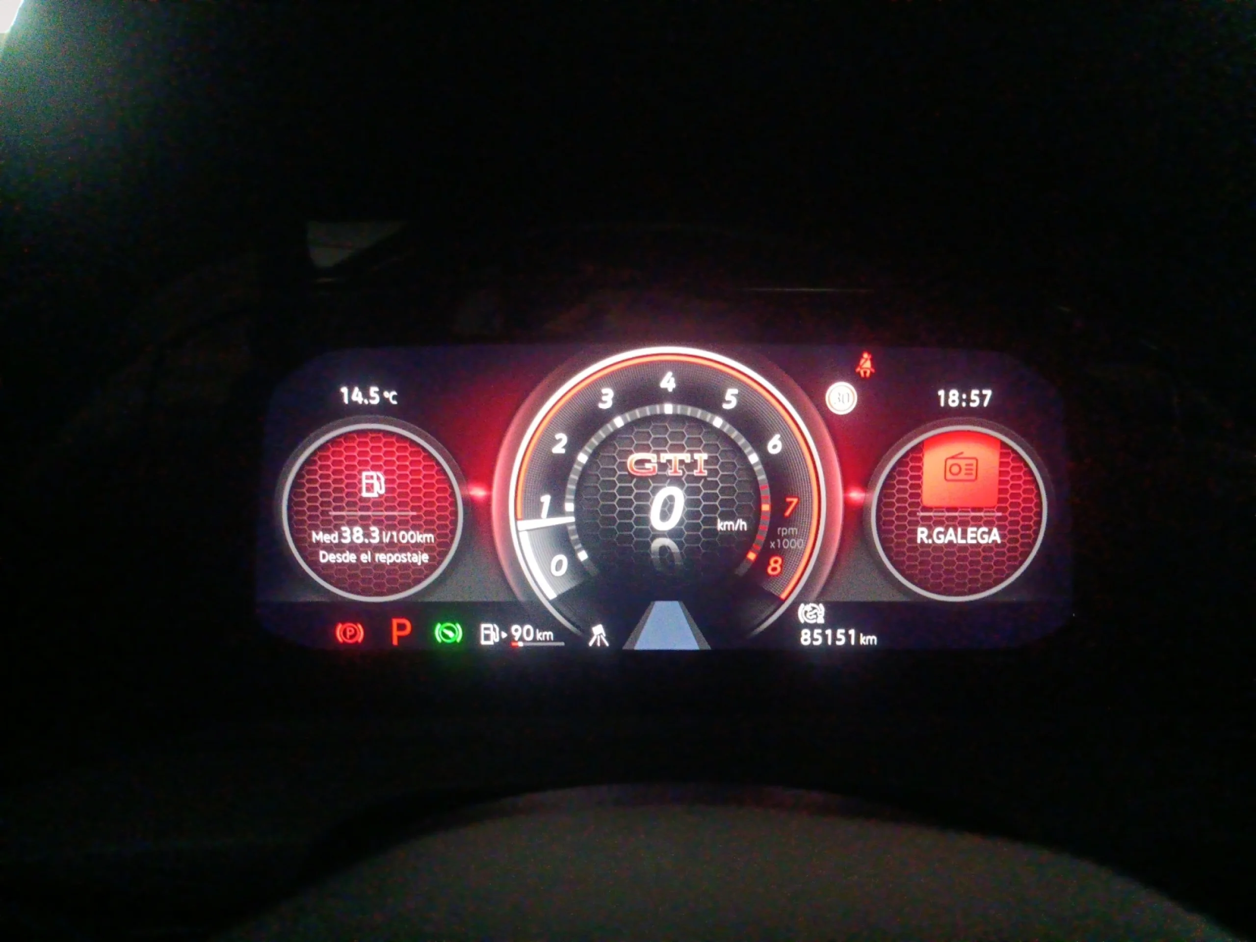 VOLKSWAGEN GOLF GTI 2.0 TSI 180KW (245CV) DSG - Foto 14