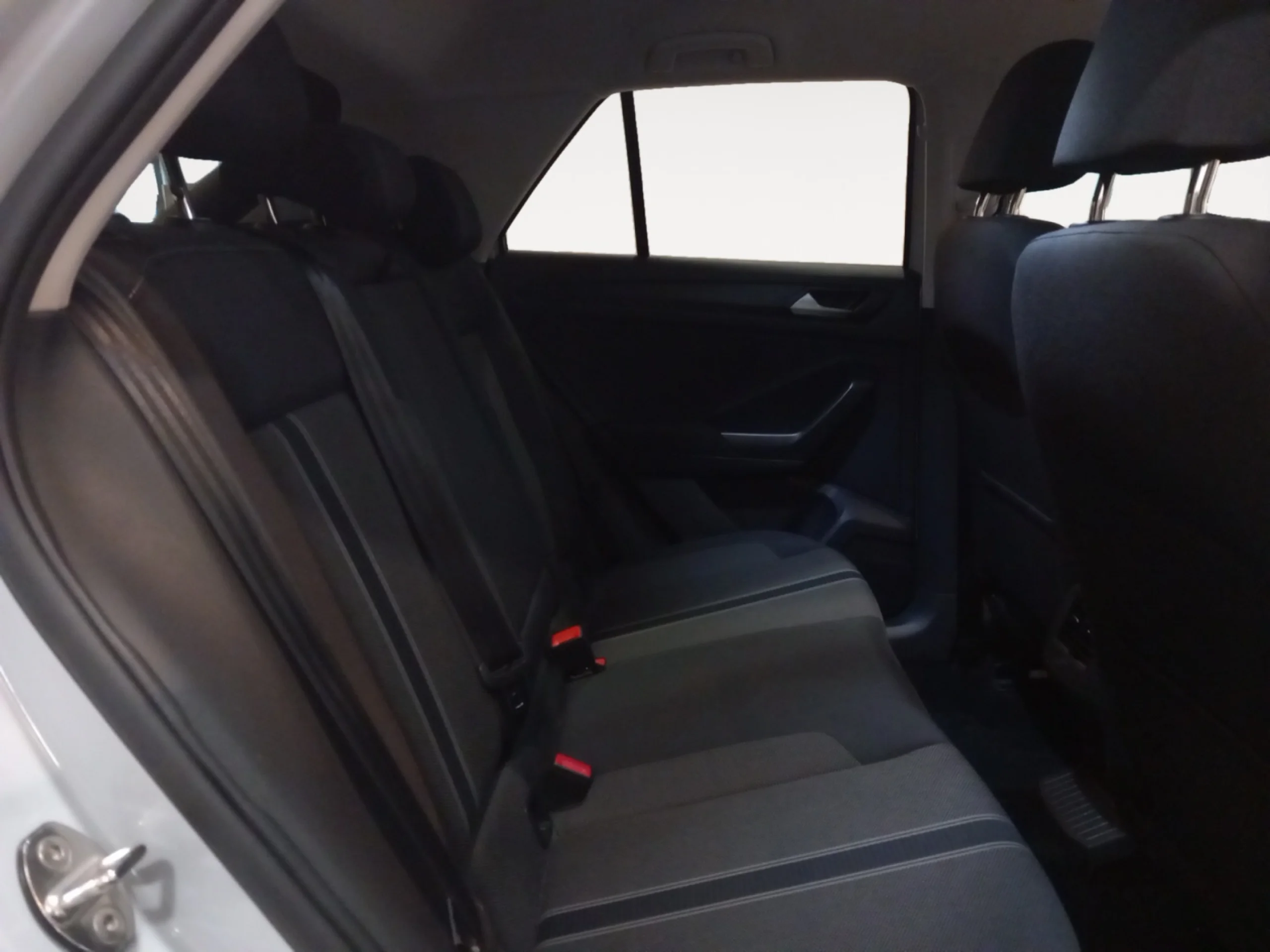 VOLKSWAGEN T ROC ADVANCE STYLE 1.0 TSI 85KW (115CV) - Foto 6