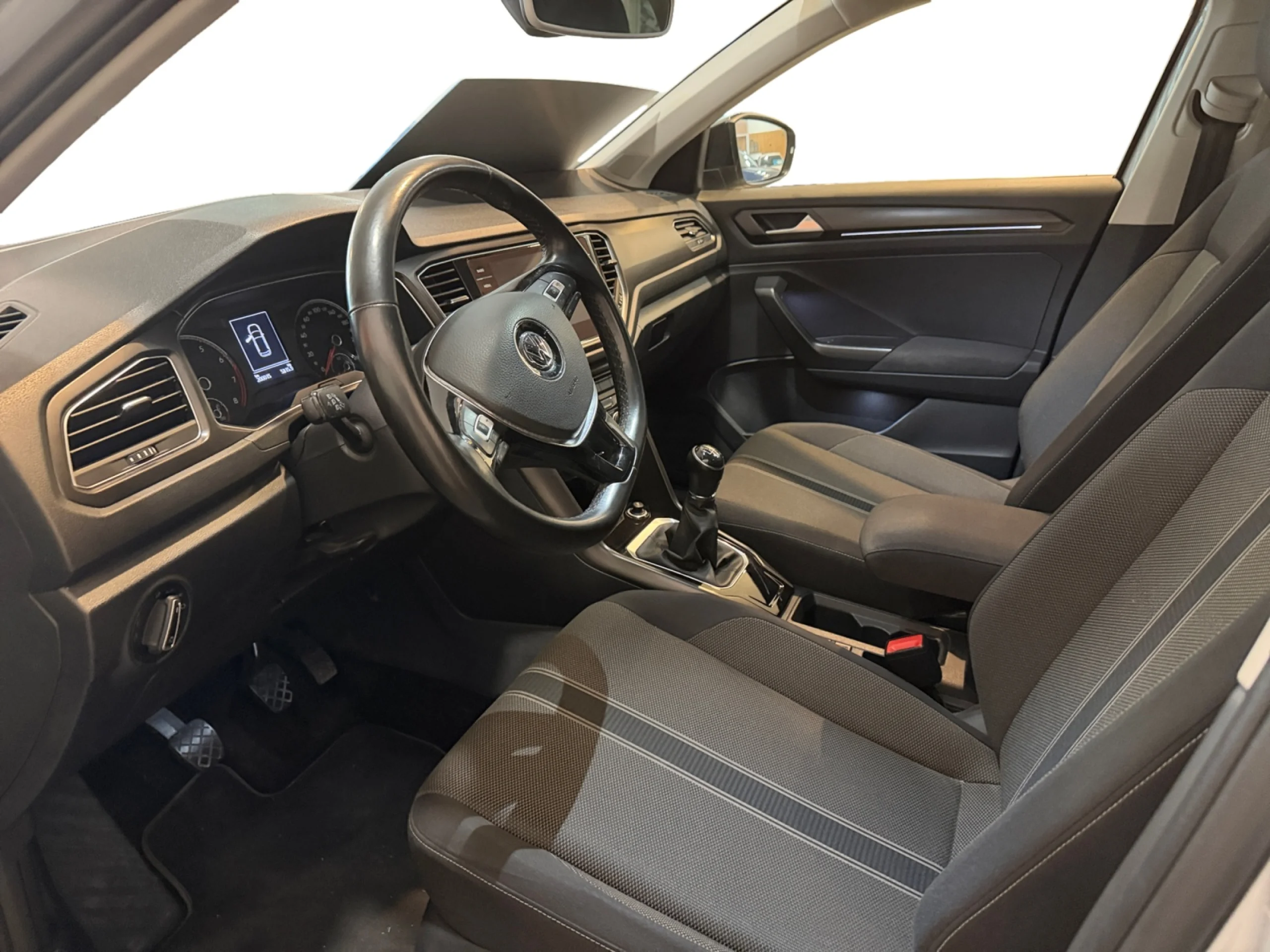 VOLKSWAGEN T ROC ADVANCE STYLE 1.0 TSI 85KW (115CV) - Foto 9
