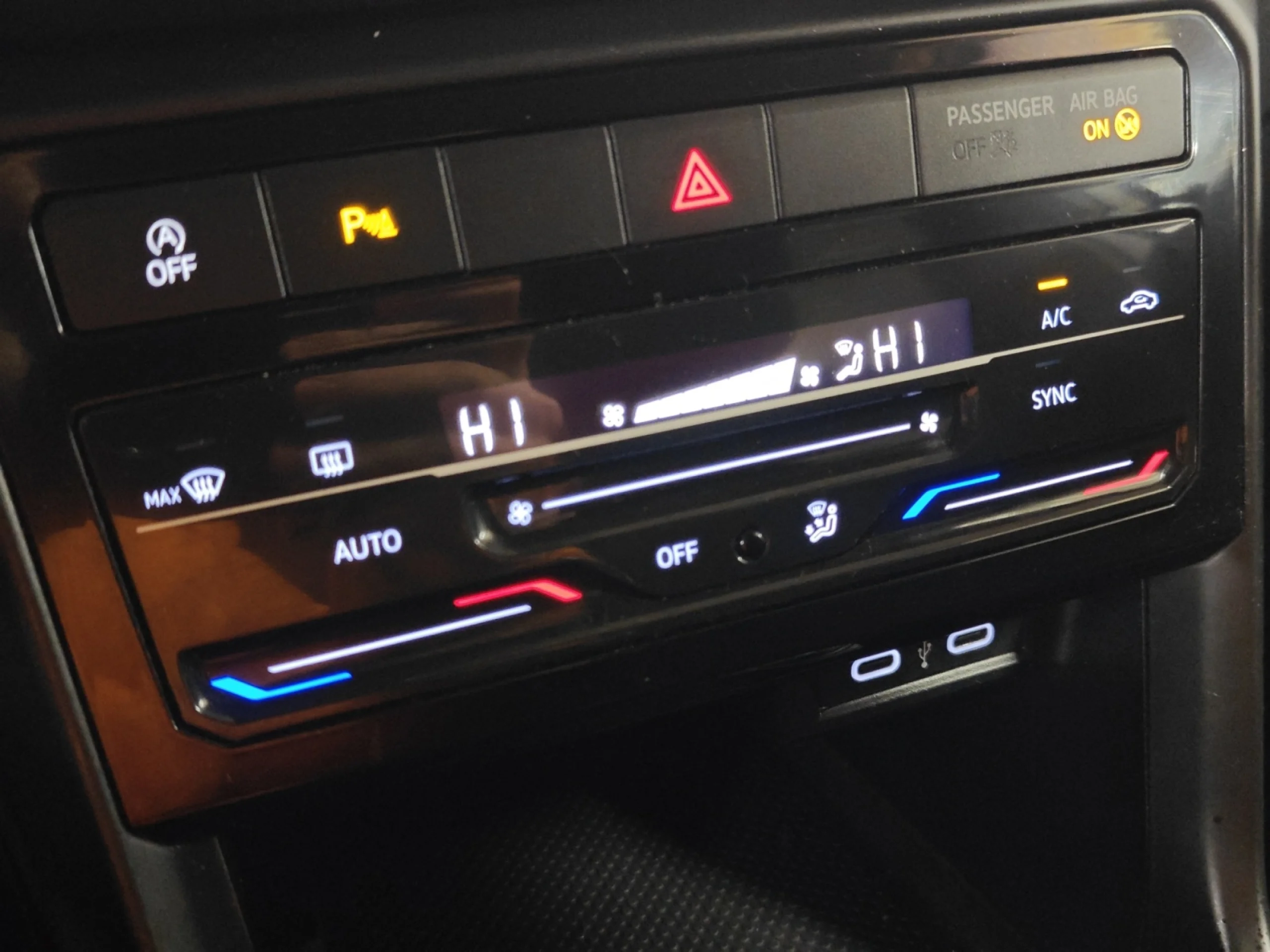 VOLKSWAGEN T CROSS ADVANCE 1.0 TSI 70KW (95CV) - Foto 20