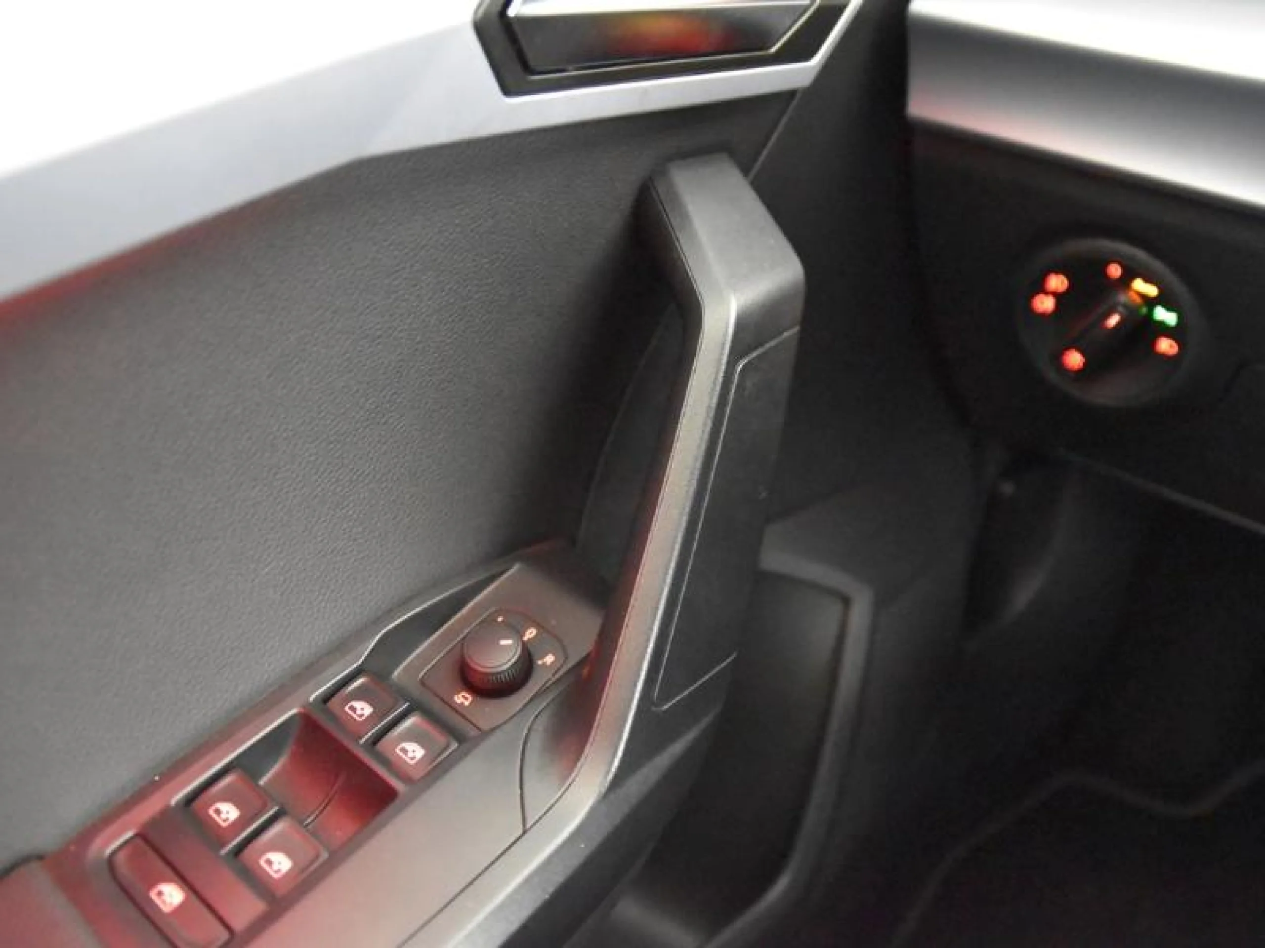 SEAT ARONA 1.0 TSI 81KW (110CV) FR XL RX - Foto 17
