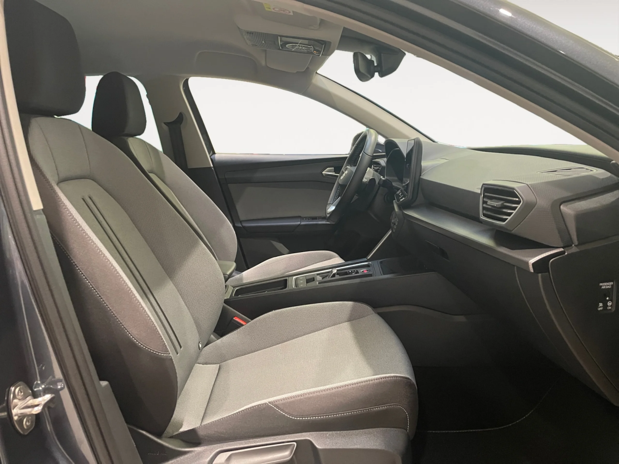 SEAT LEON 1.5 ETSI 85KW DSG STYLE 25 ANIVERSARIO - Foto 5