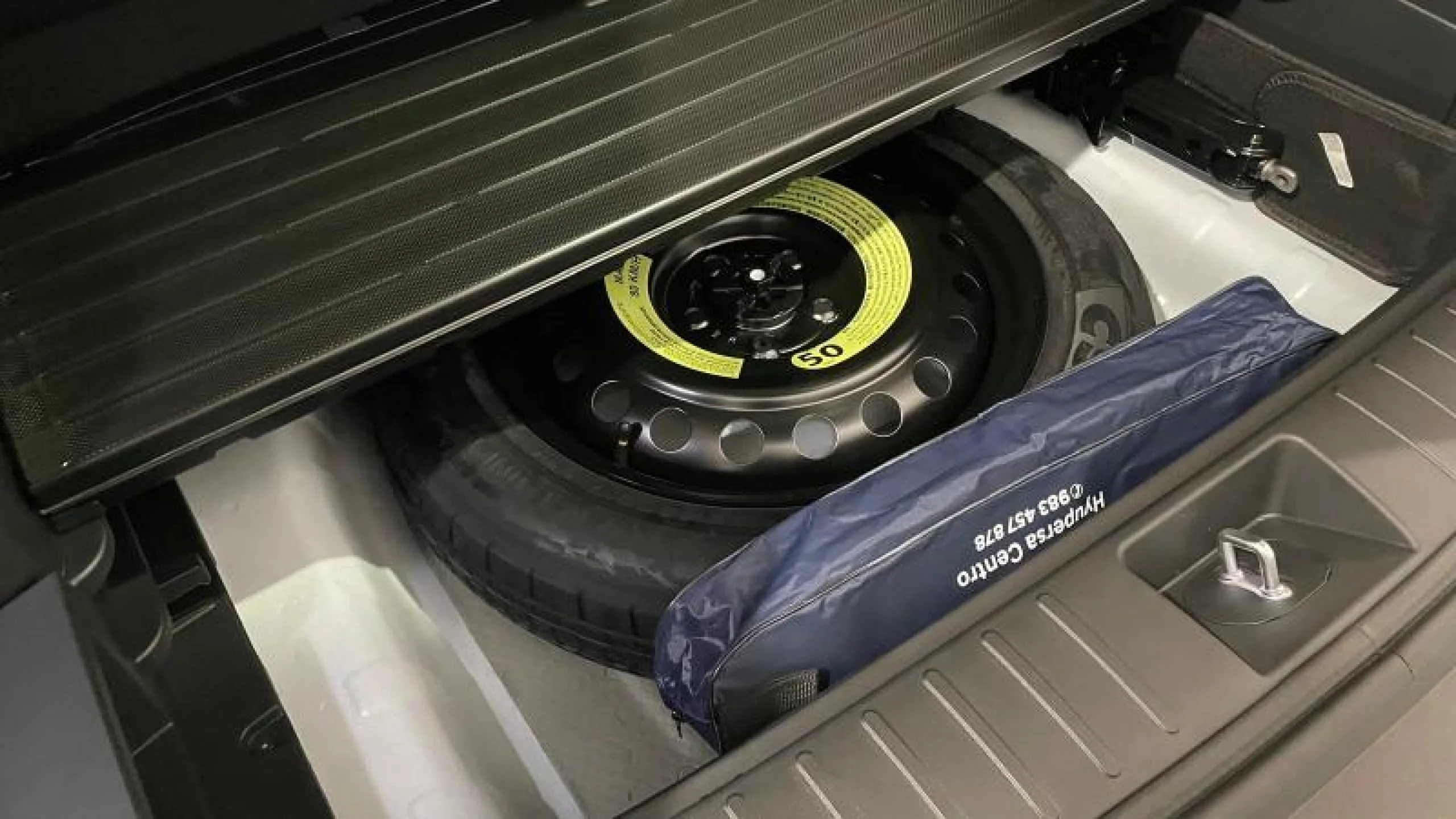 HYUNDAI TUCSON 1.6T 215CV HEV AT TECNO SKY LLAV.DIGITAL - Foto 31