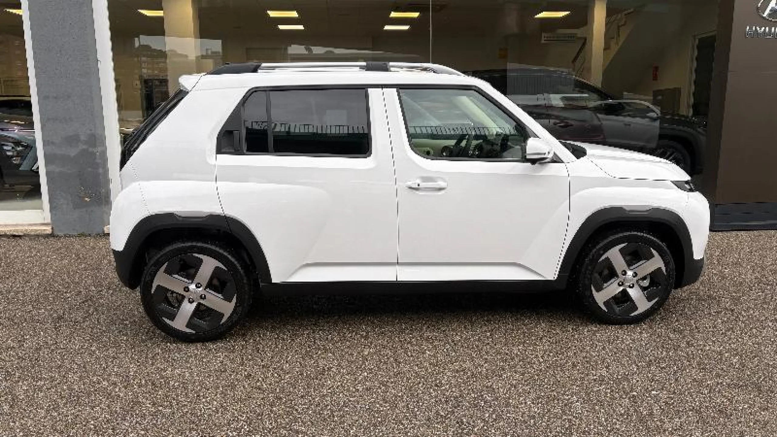 HYUNDAI INSTER 49KWH 85KW (115CV) TECNO - Foto 6