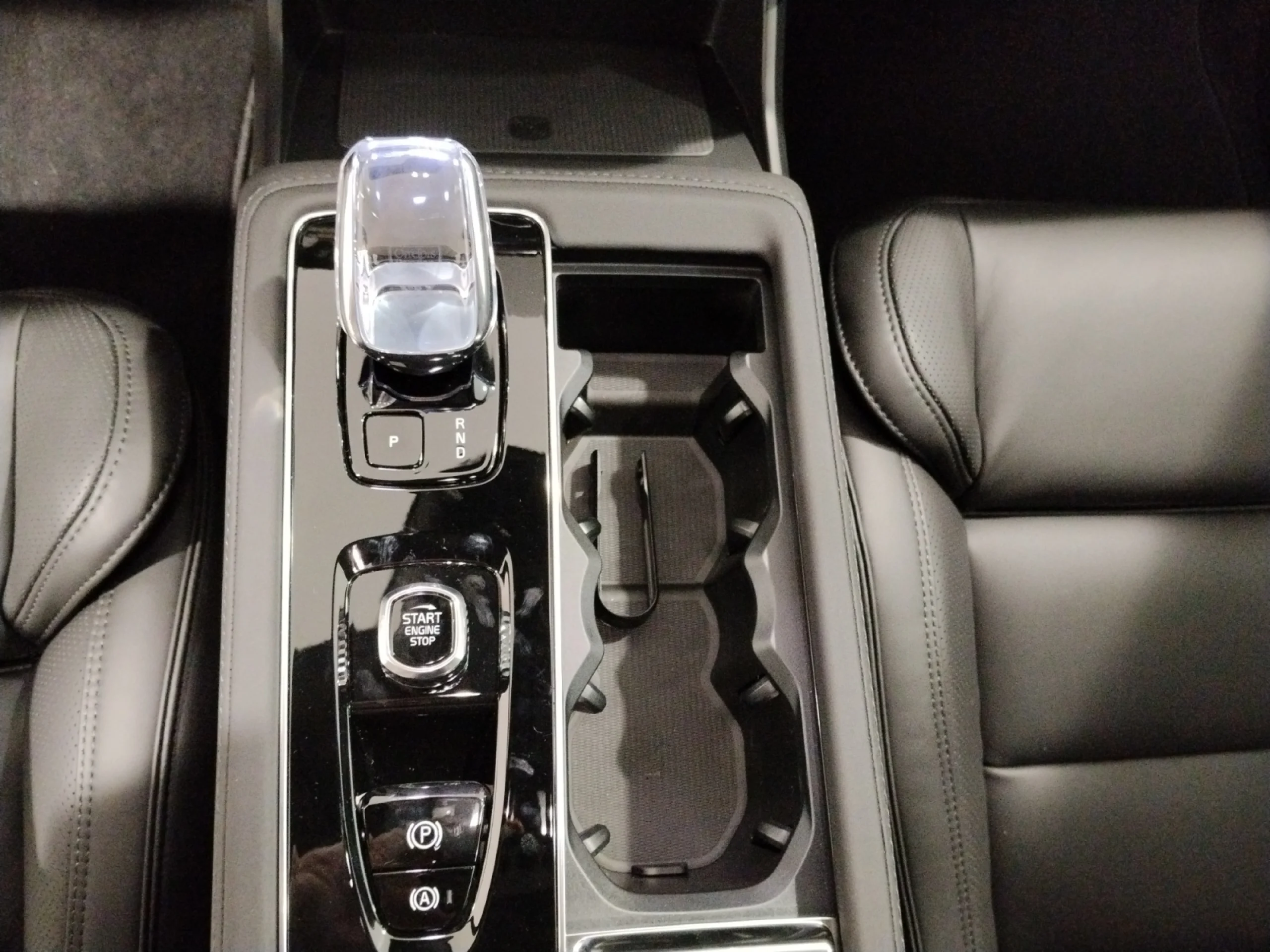 VOLVO XC90 2.0 T8 AWD BE PLUS RECHARGE AUTO - Foto 11