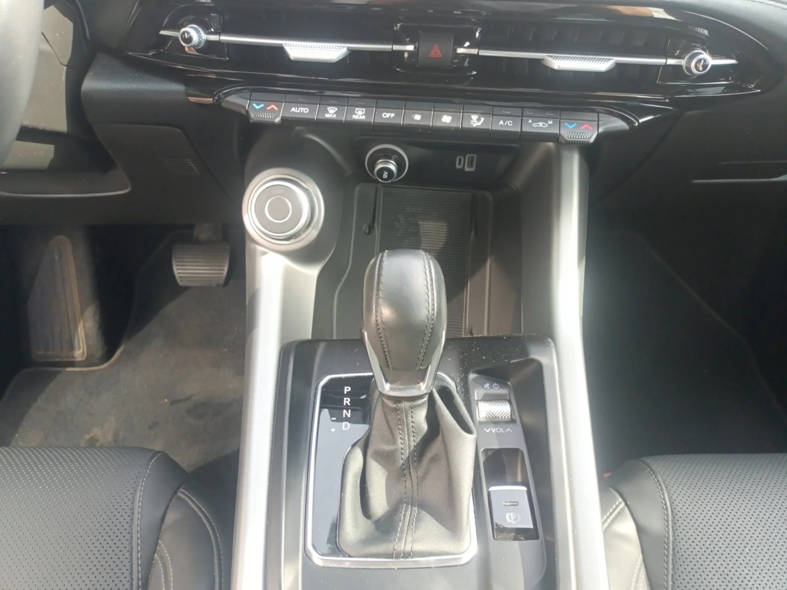 ALFA ROMEO TONALE 1.6 DS 130 CV SPRINT FWD - Foto 9
