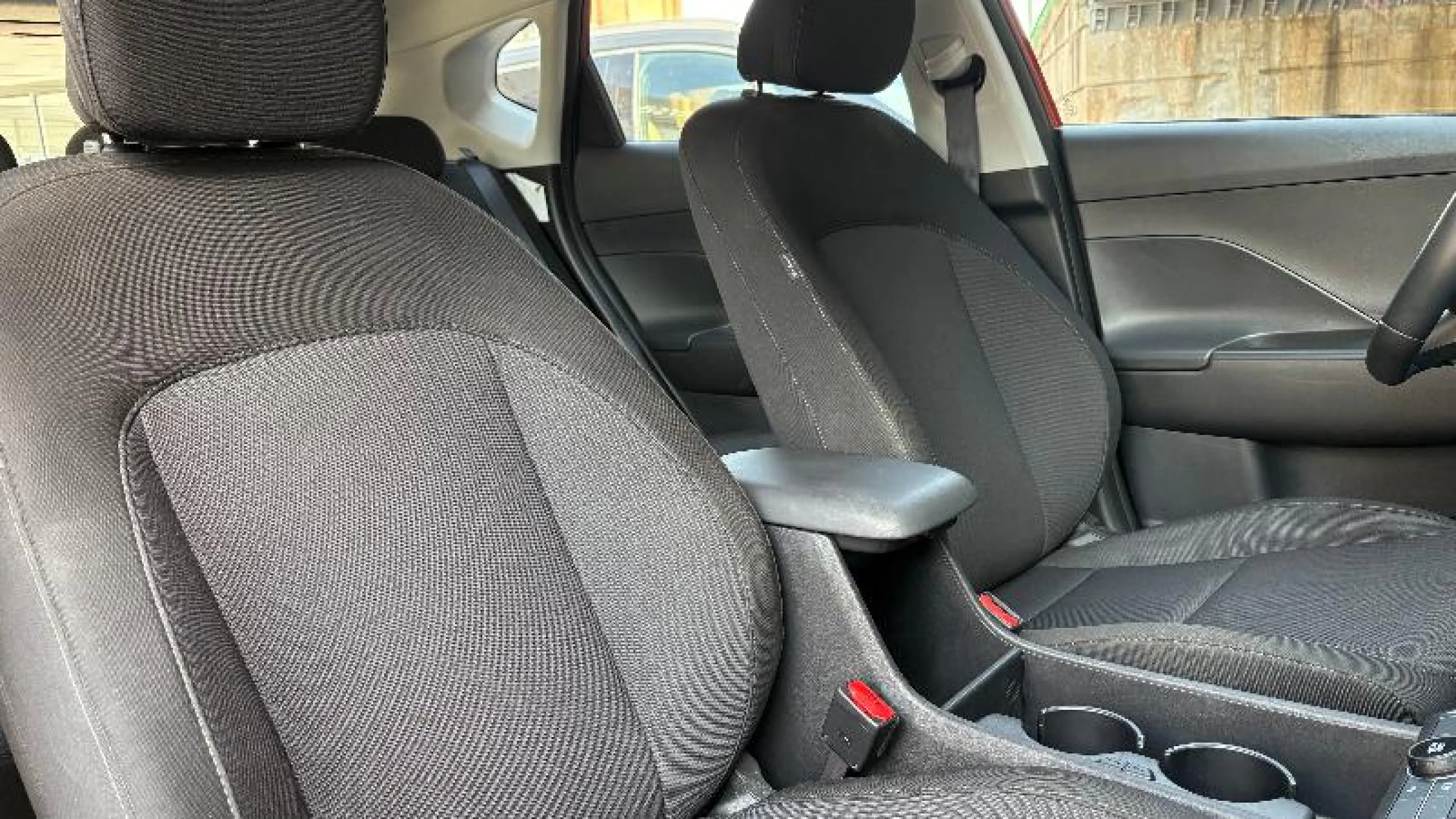 HYUNDAI KONA HEV 1.6GDI 138CV DT XLS - Foto 12