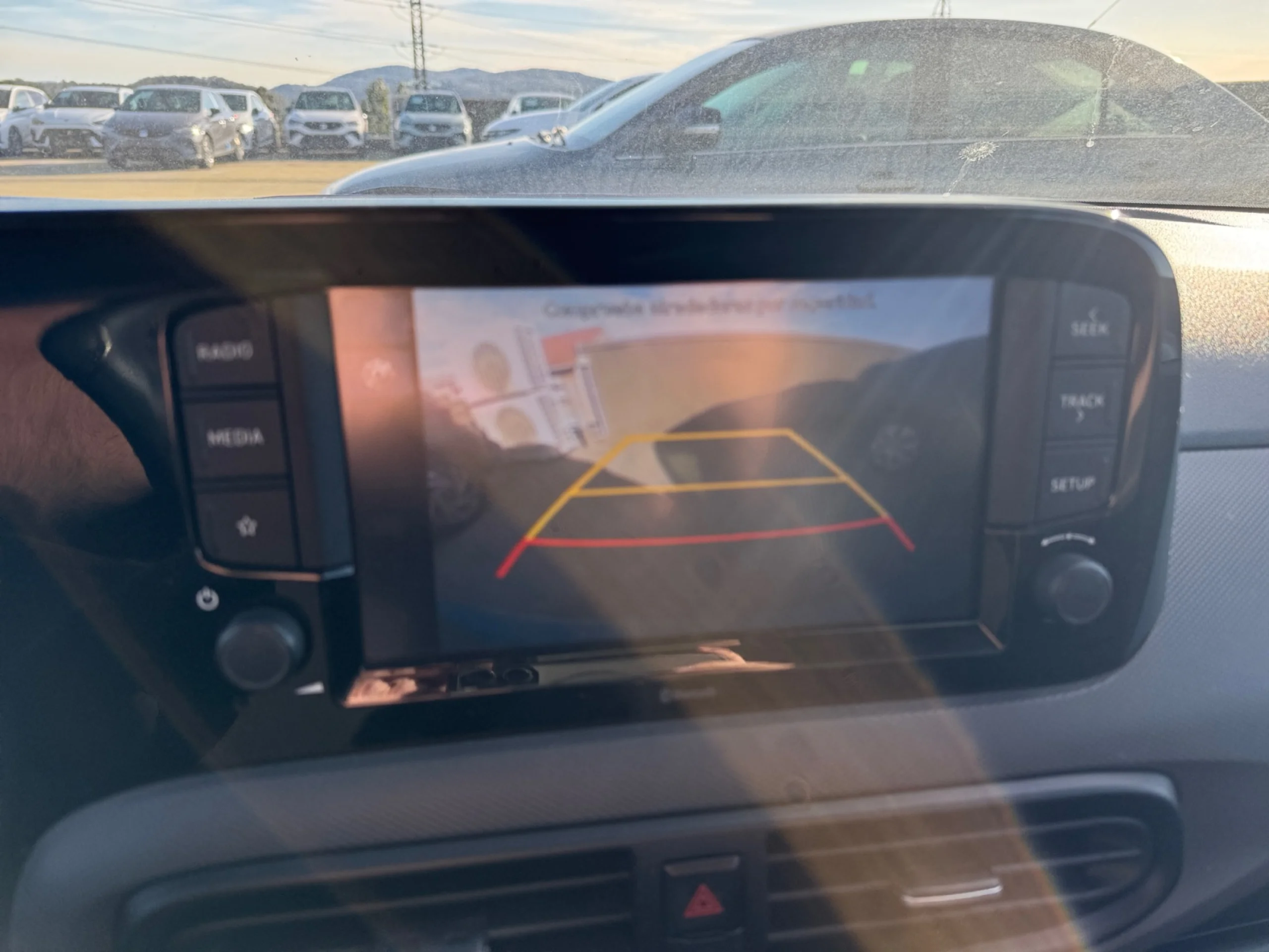 HYUNDAI I10 1.2 TECNO AT 2C - Foto 9