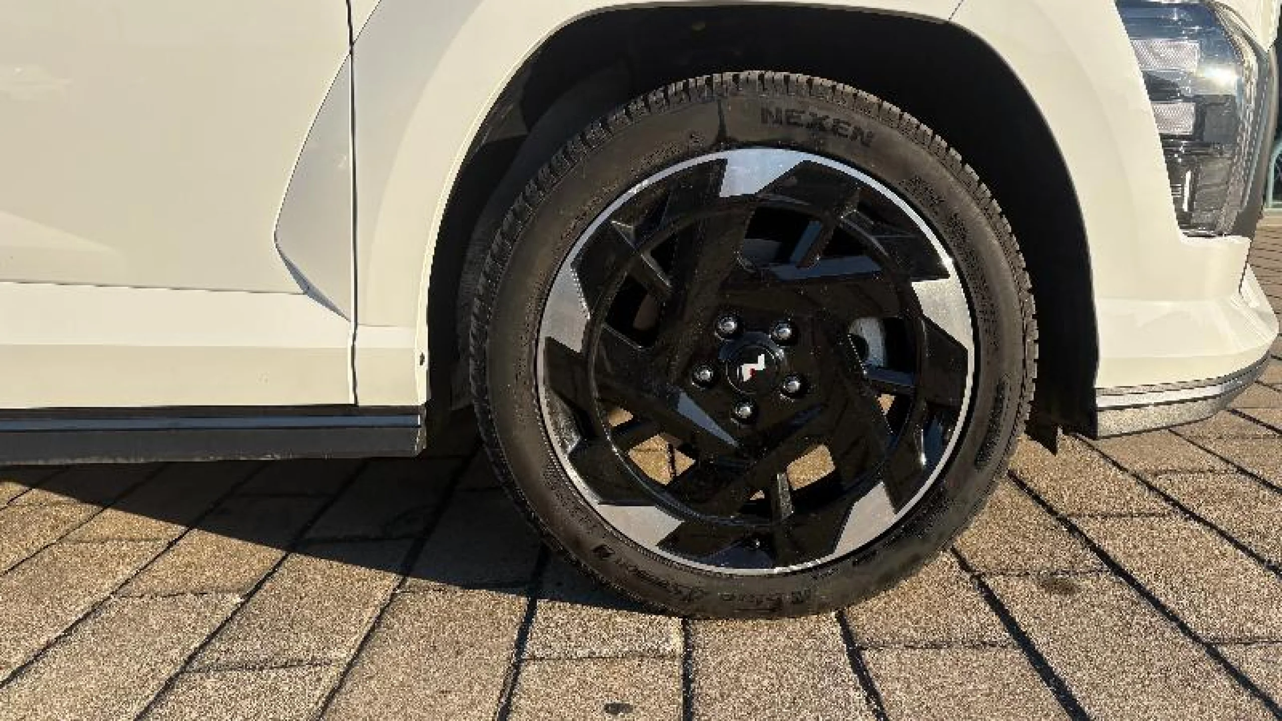 HYUNDAI KONA EV 150KW 65KWH N LINE - Foto 6