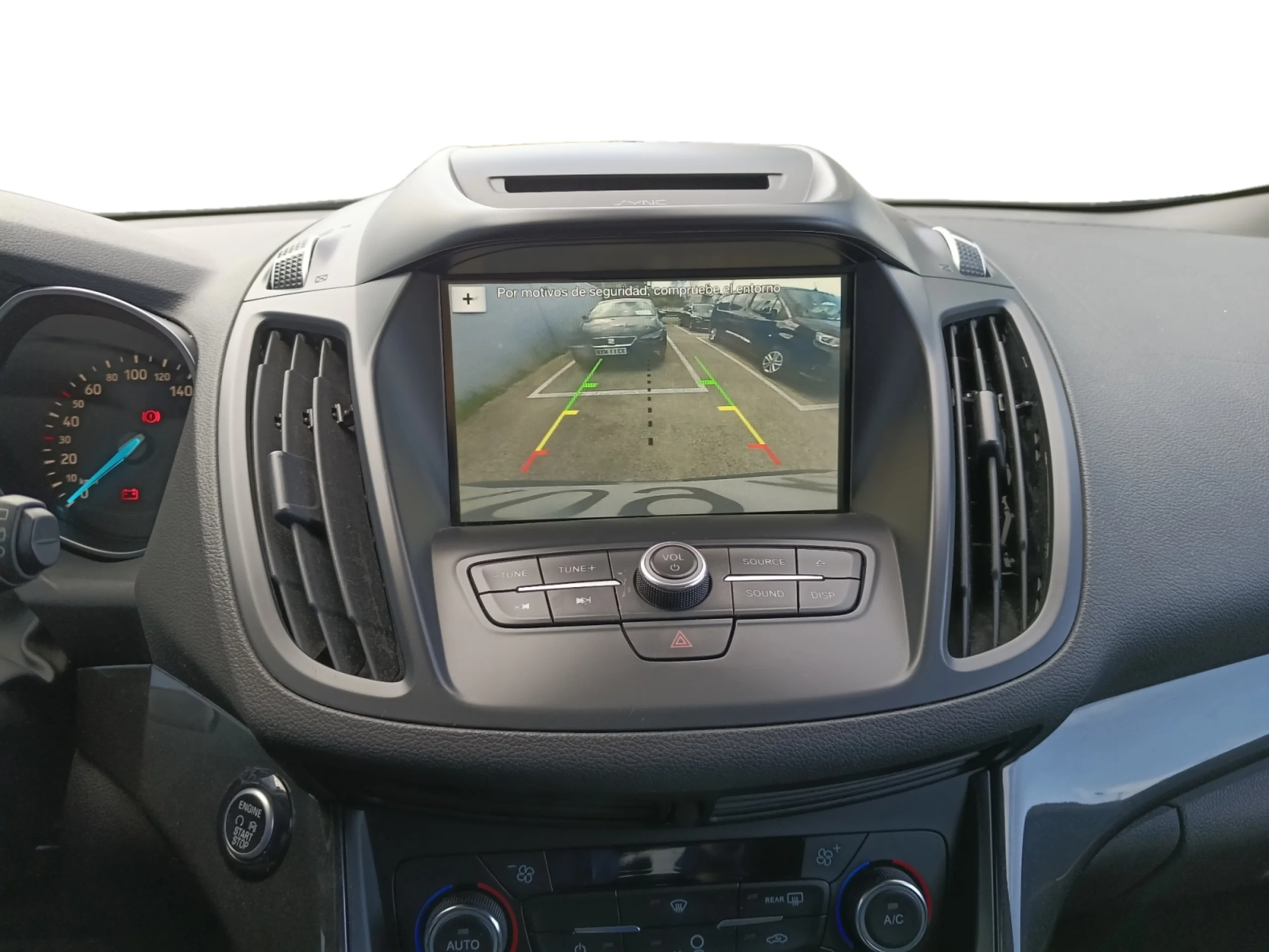 FORD KUGA 2.0 TDCI 110KW 4X2 ST LINE - Foto 9