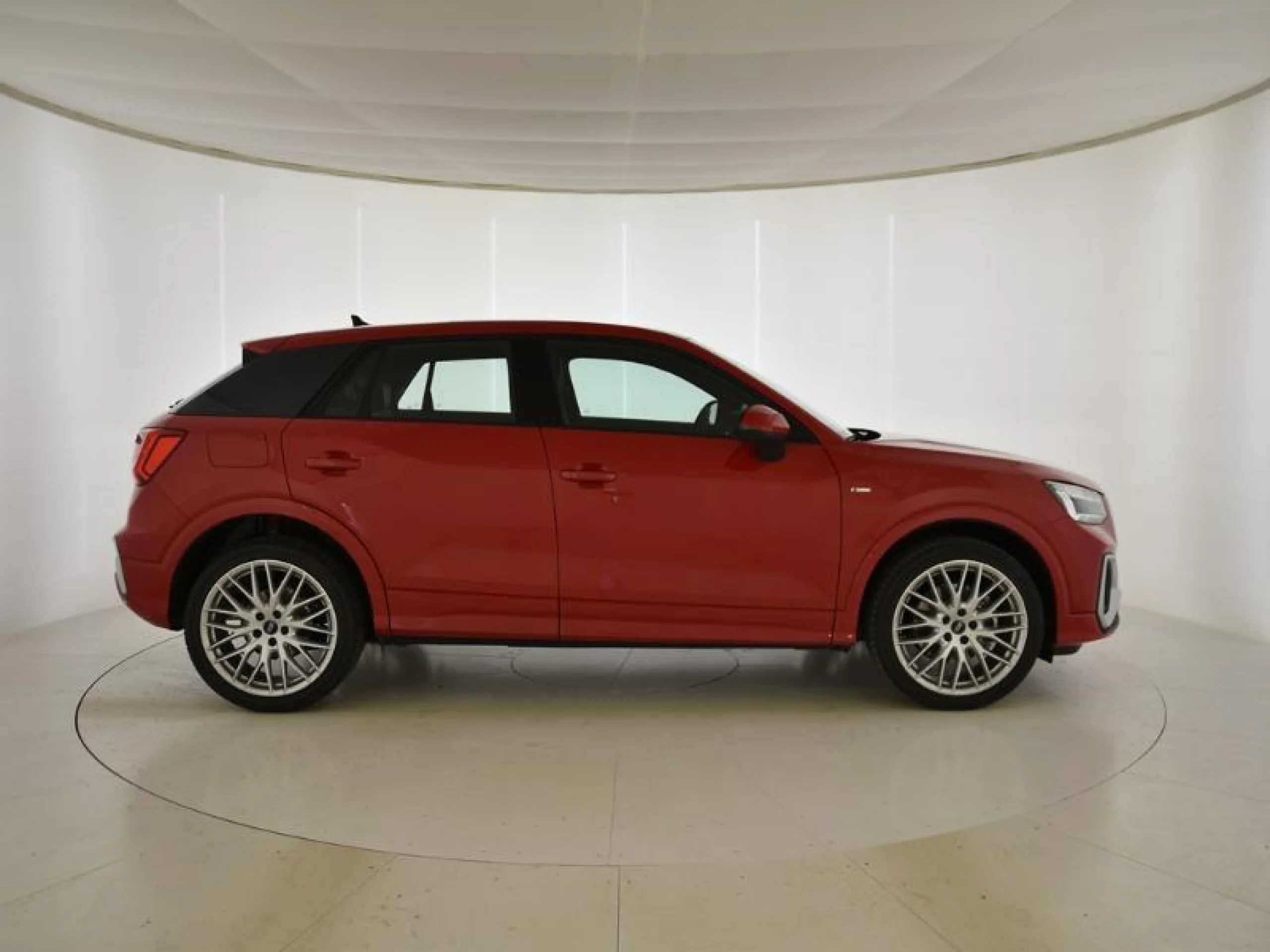 AUDI Q2 ADRENALIN EDITION 35 TFSI 110KW S TRONIC - Foto 3